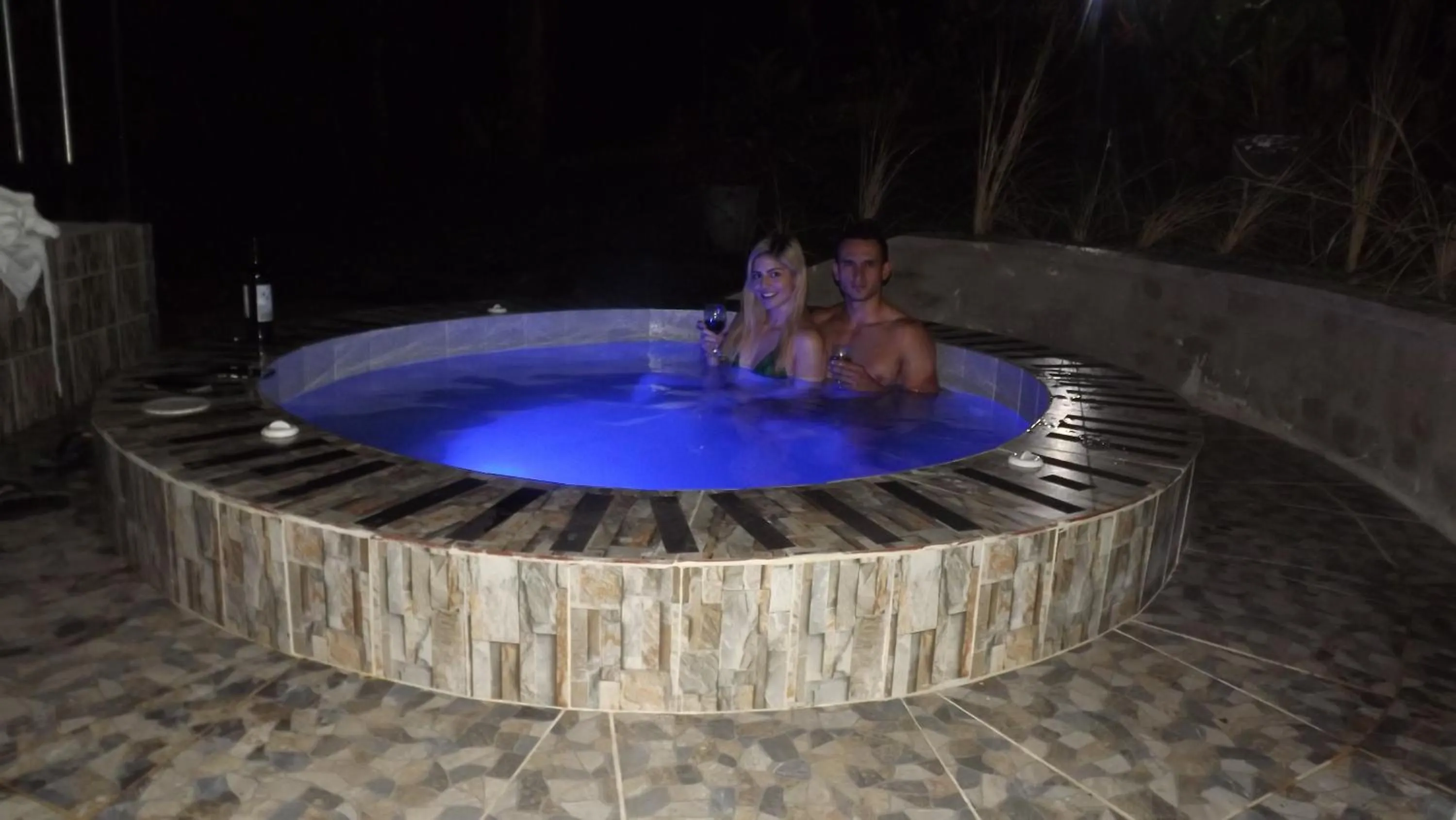 Hot Spring Bath in El ZORZAL