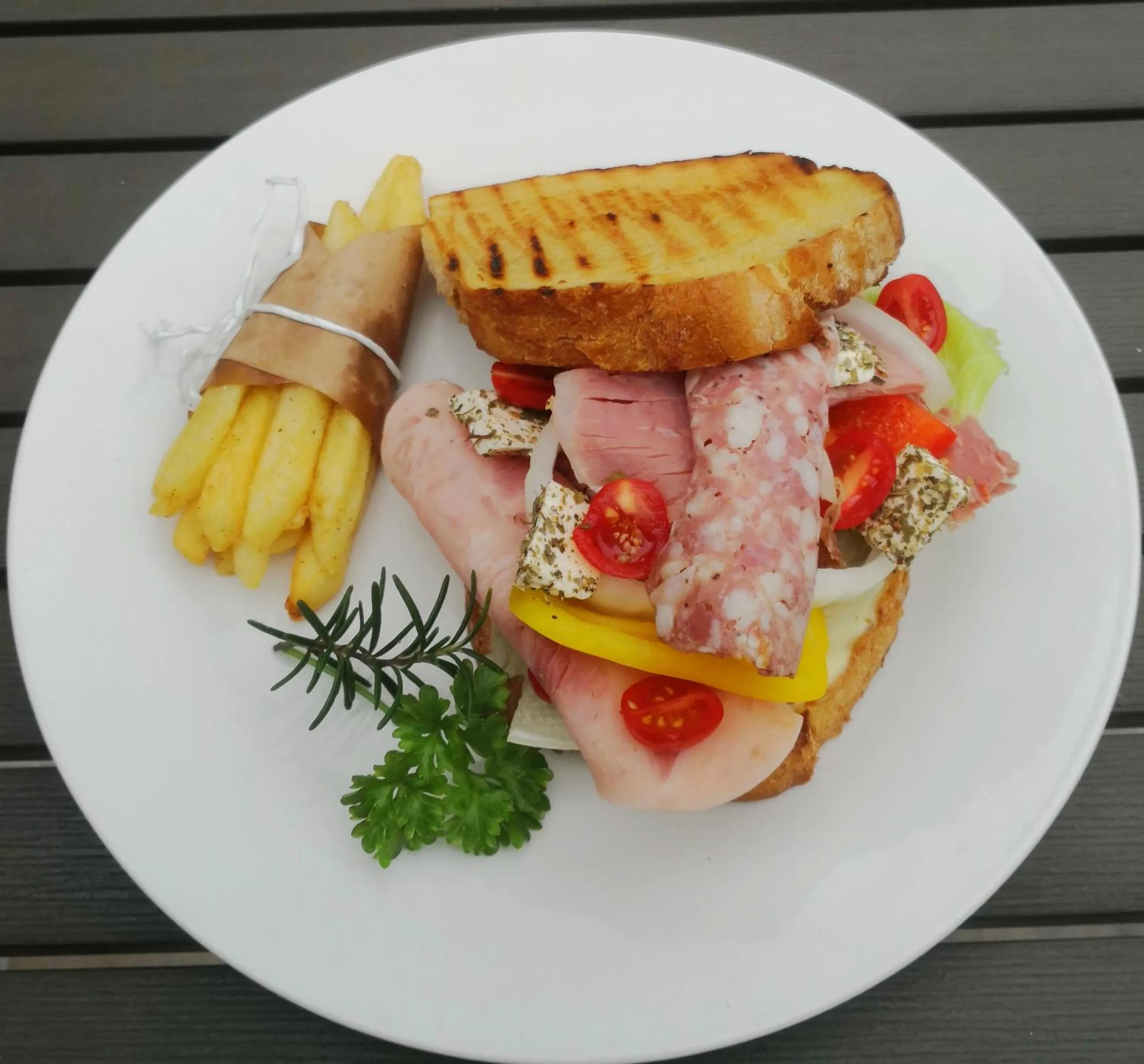 Restaurant/places to eat in Tsitsikamma on Sea Resort