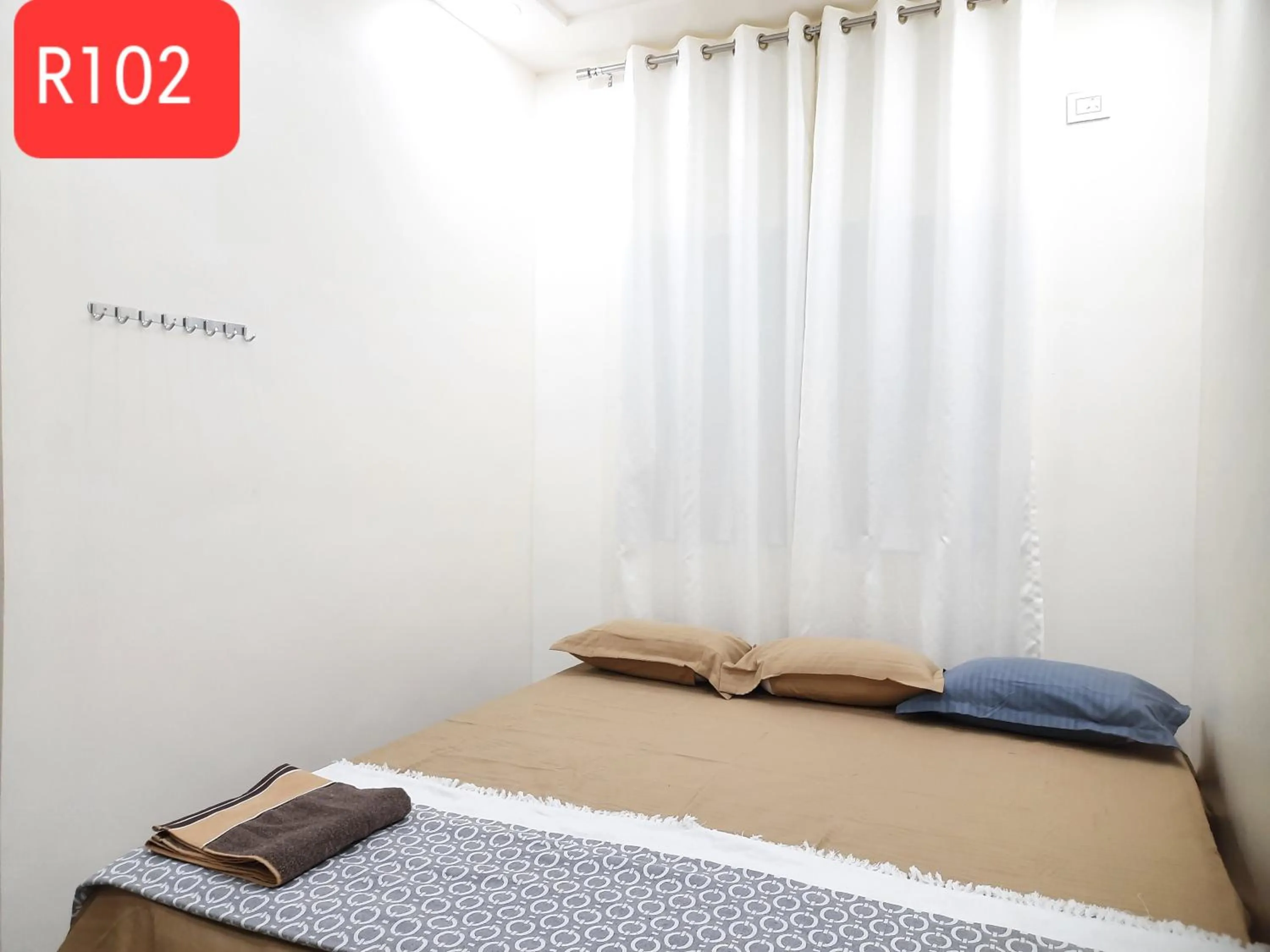 Bed in Shriguru Guest House Akkalkot