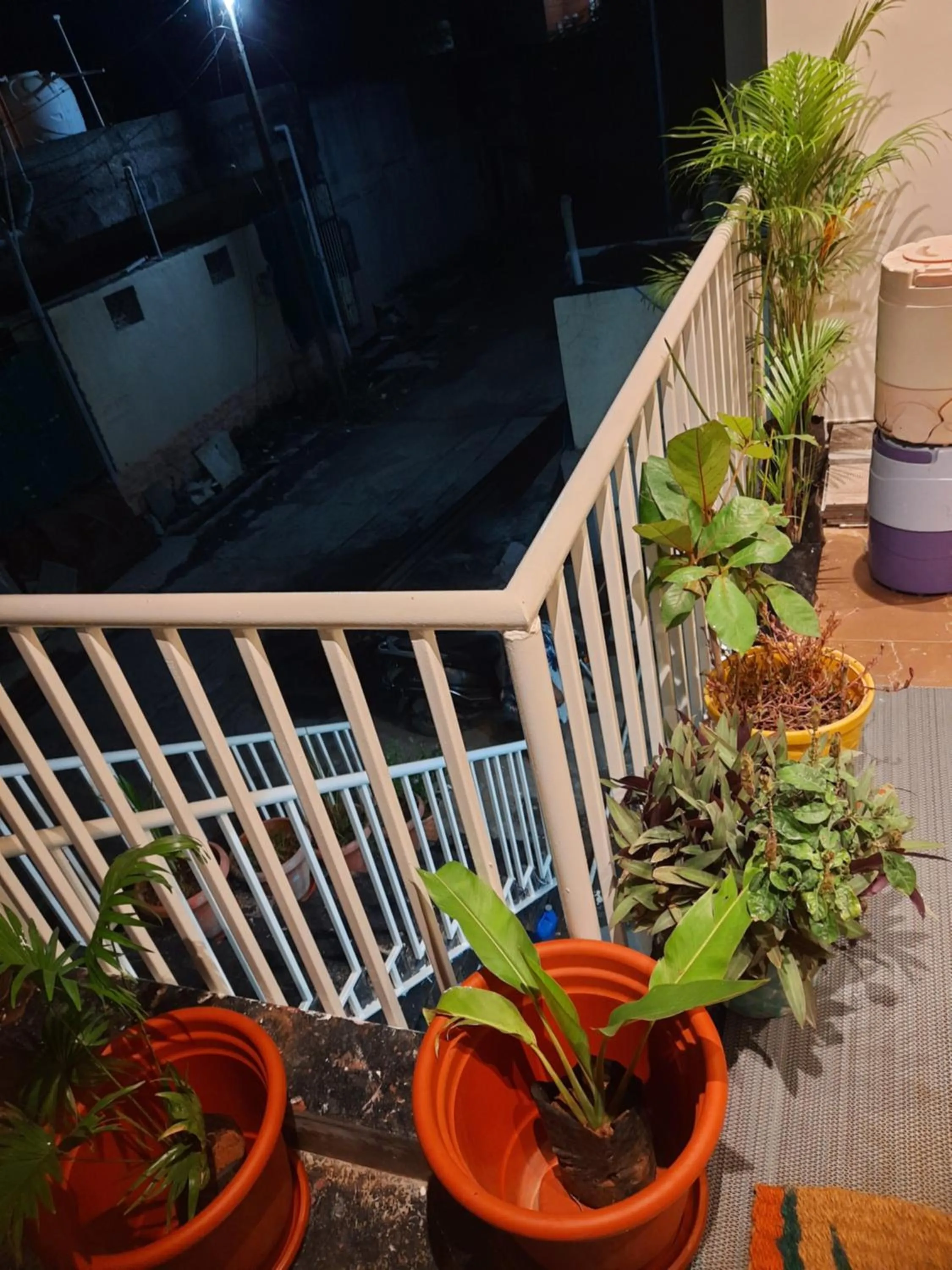 Night in Shriguru Guest House Akkalkot