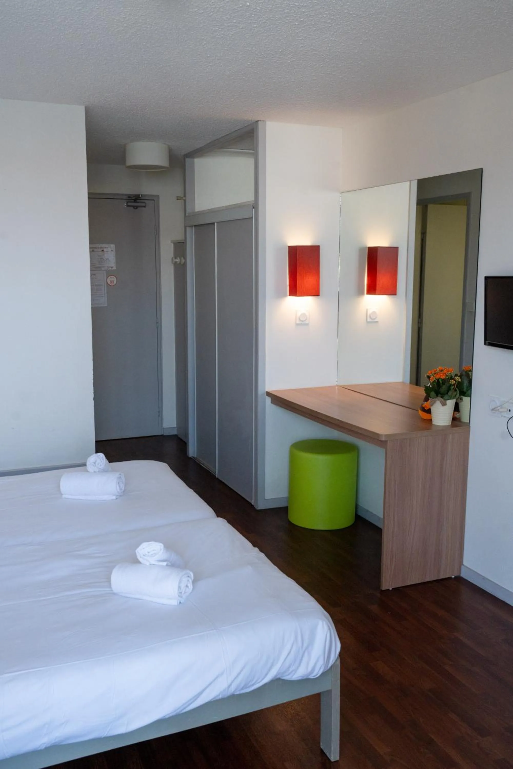 Bed in VVF Urrugne Saint-Jean-de-Luz Côte Basque