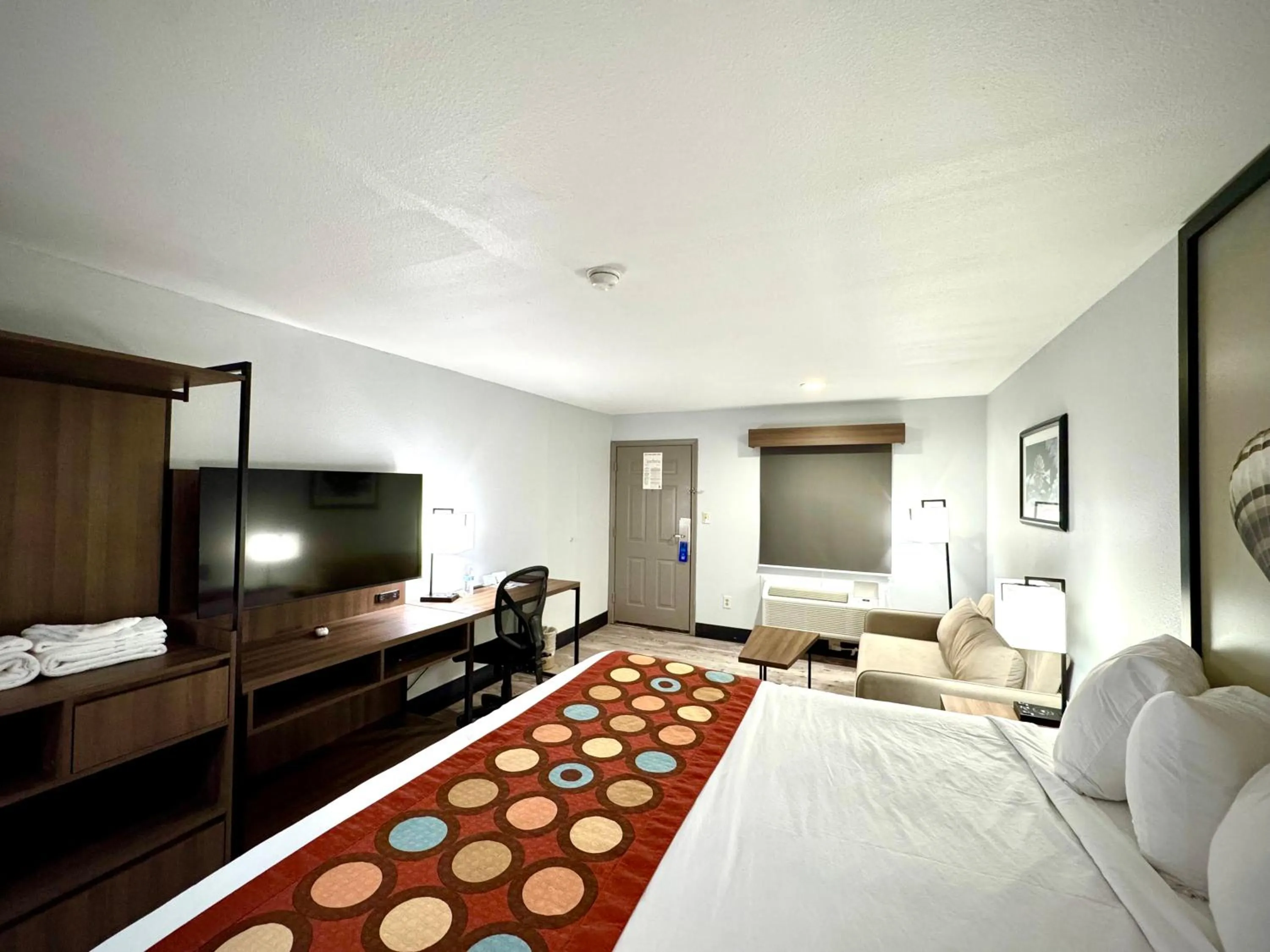 Bed in Super 8 by Wyndham Clovis