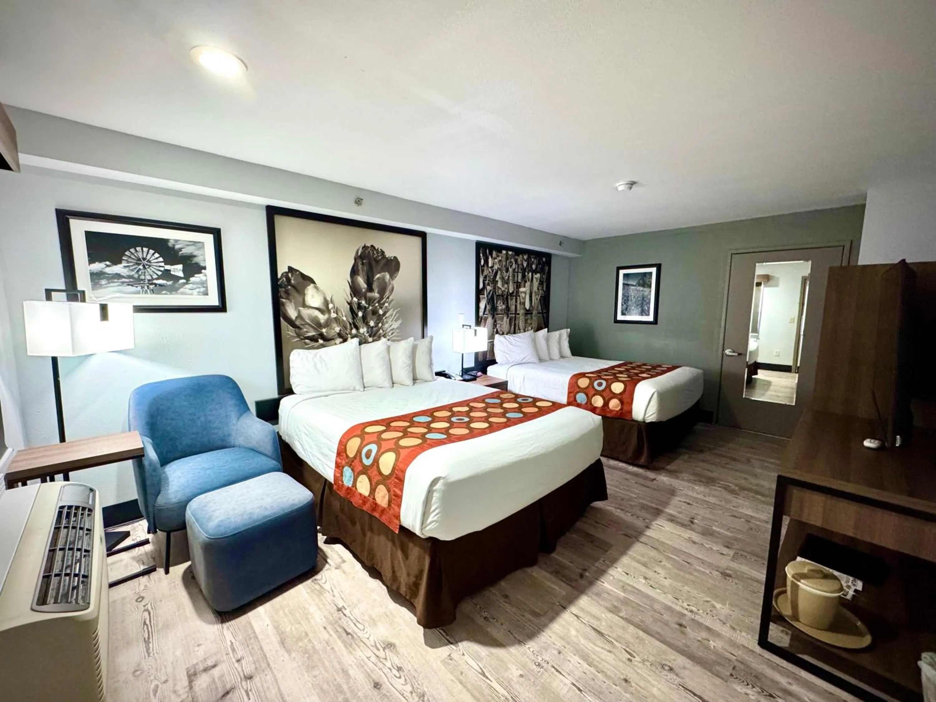 Bed in Super 8 by Wyndham Clovis