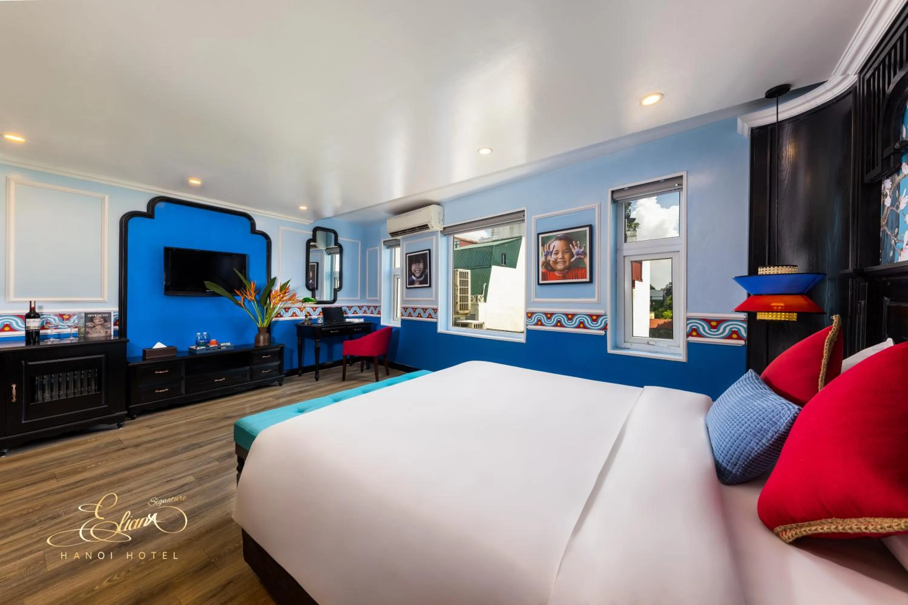 Communal lounge/ TV room in Eliana Signature Hanoi Hotel