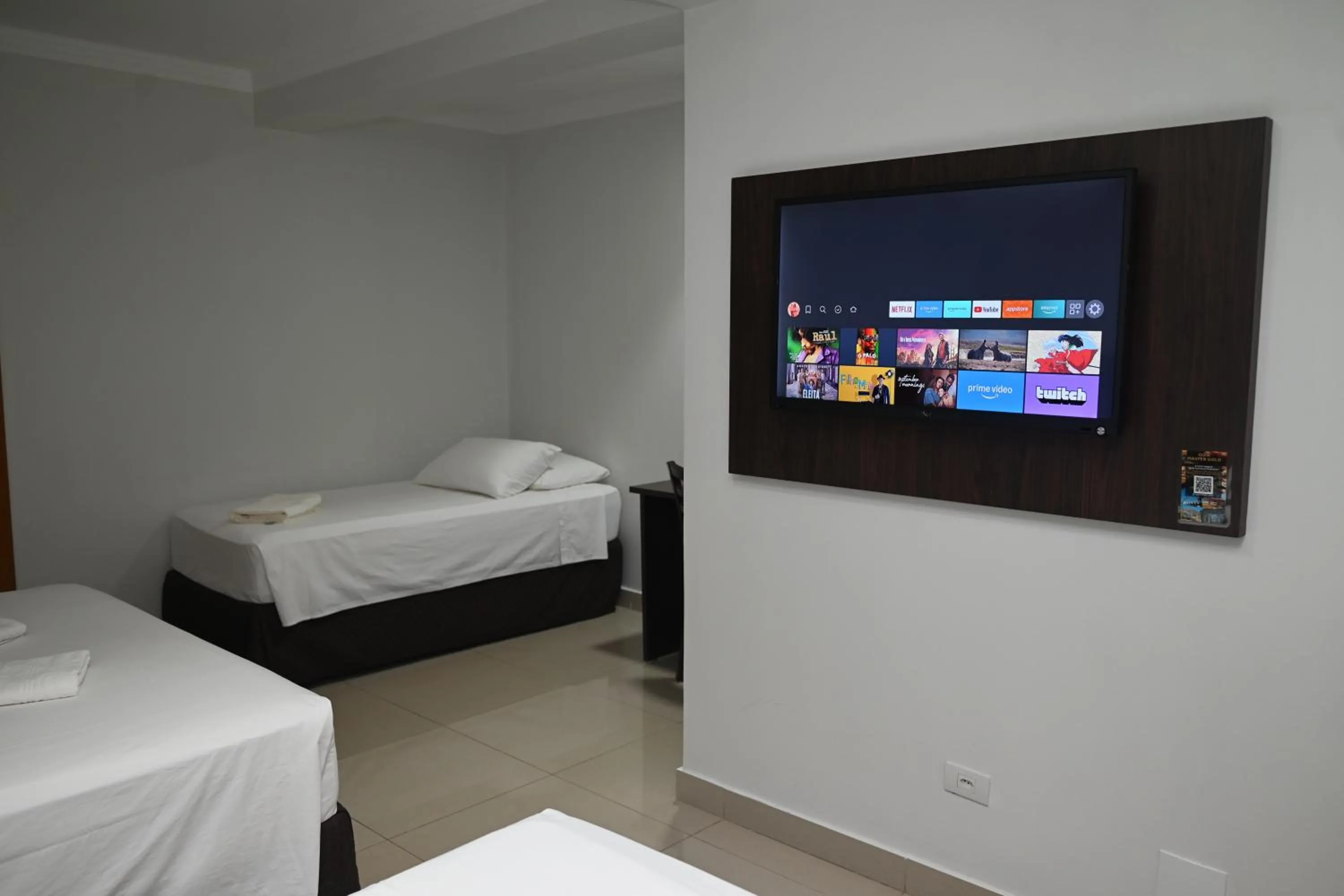 Bed in Master Gold Hotel Express