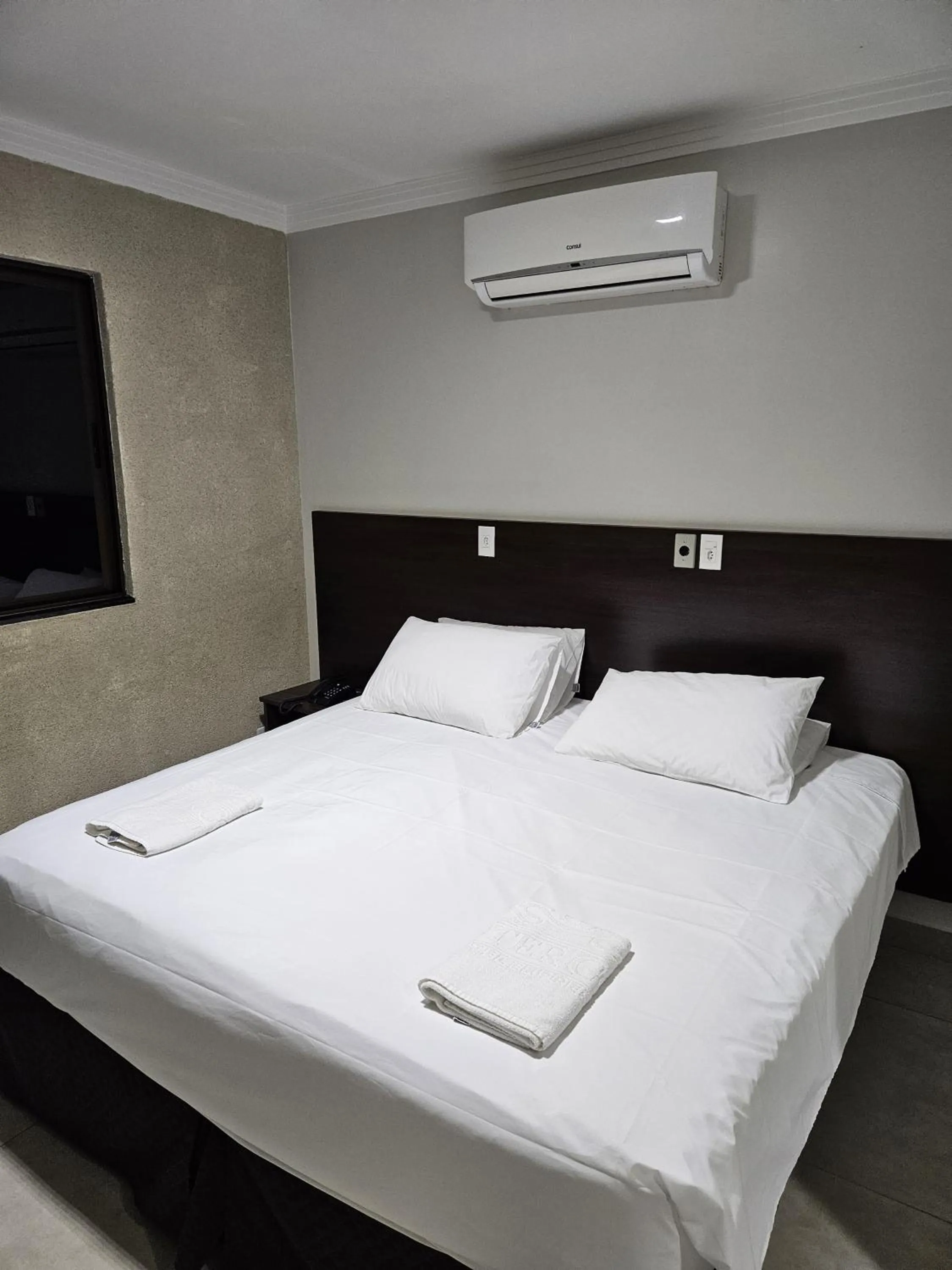 Bed in Master Gold Hotel Express