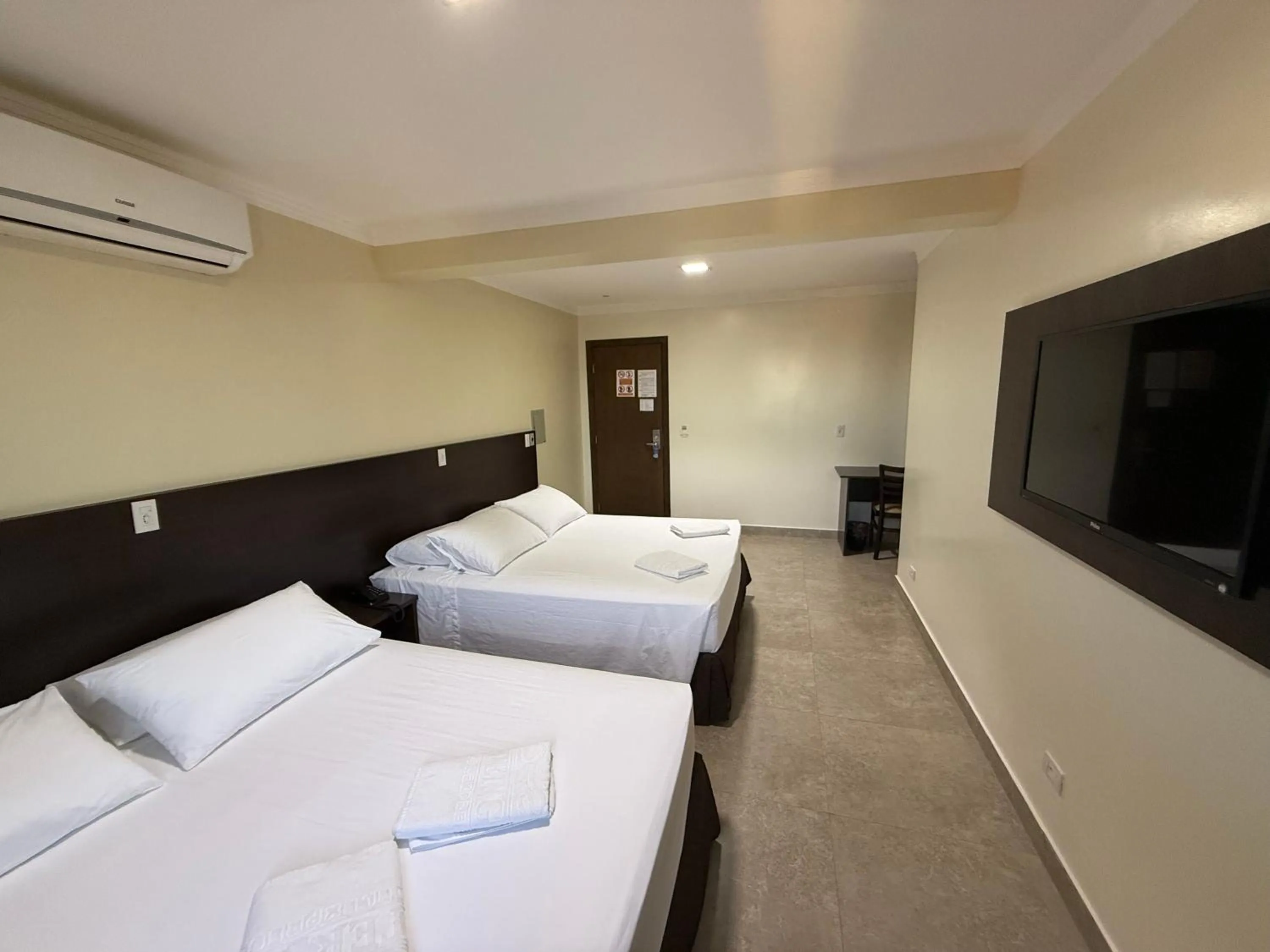 Photo of the whole room, Bed in Master Gold Hotel Express