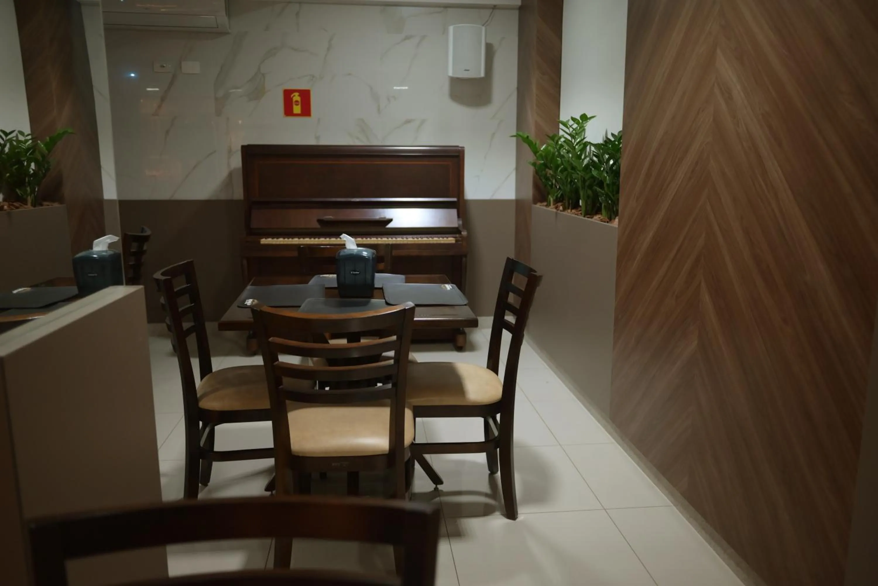 Banquet/Function facilities in Master Gold Hotel Express