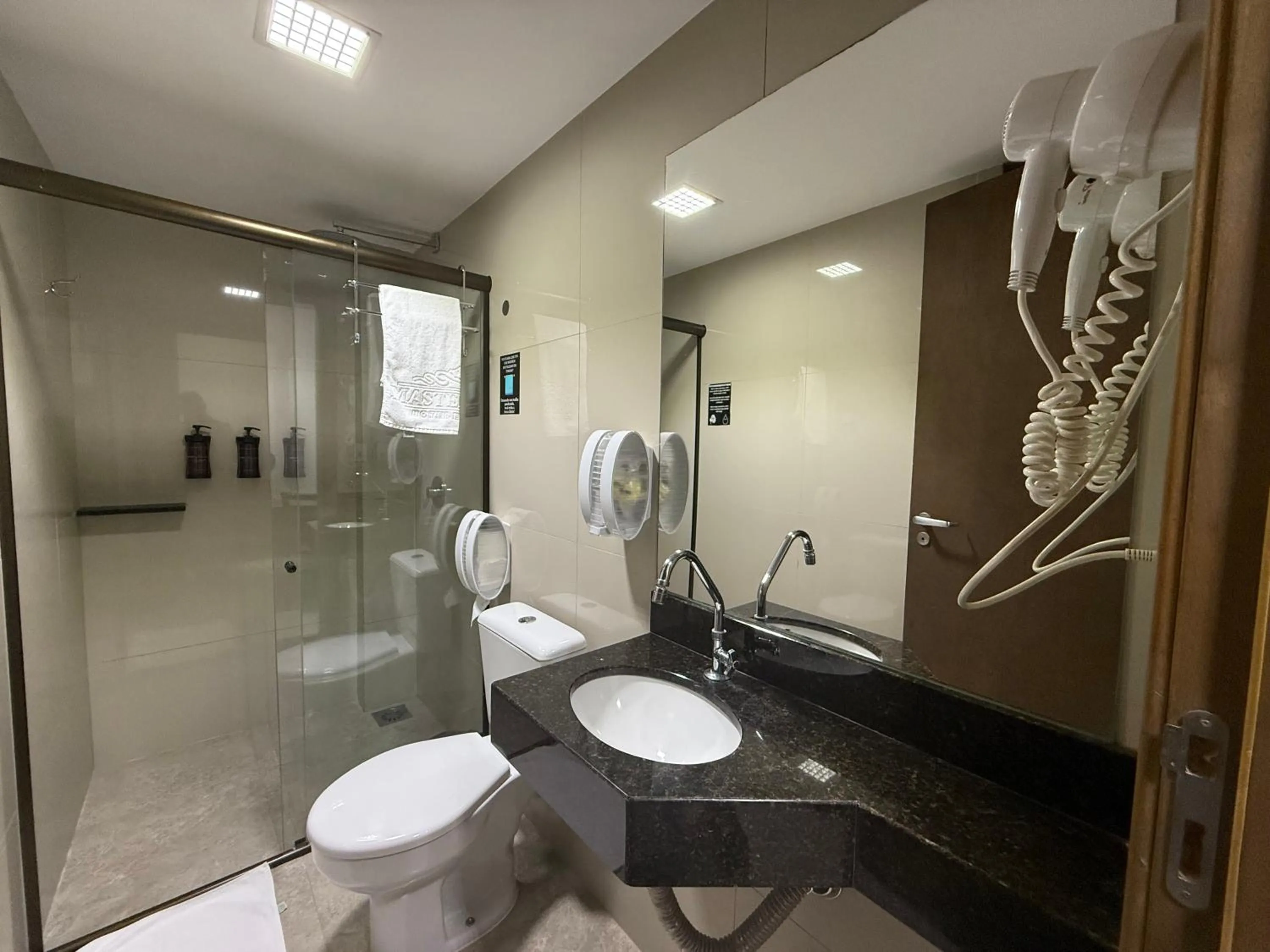 Bathroom in Master Gold Hotel Express