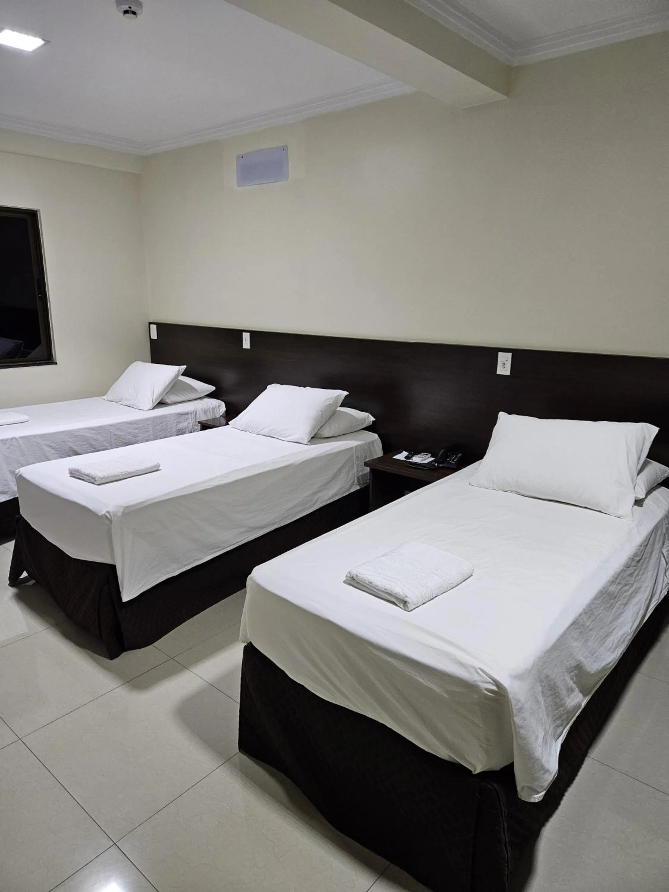 Bed in Master Gold Hotel Express