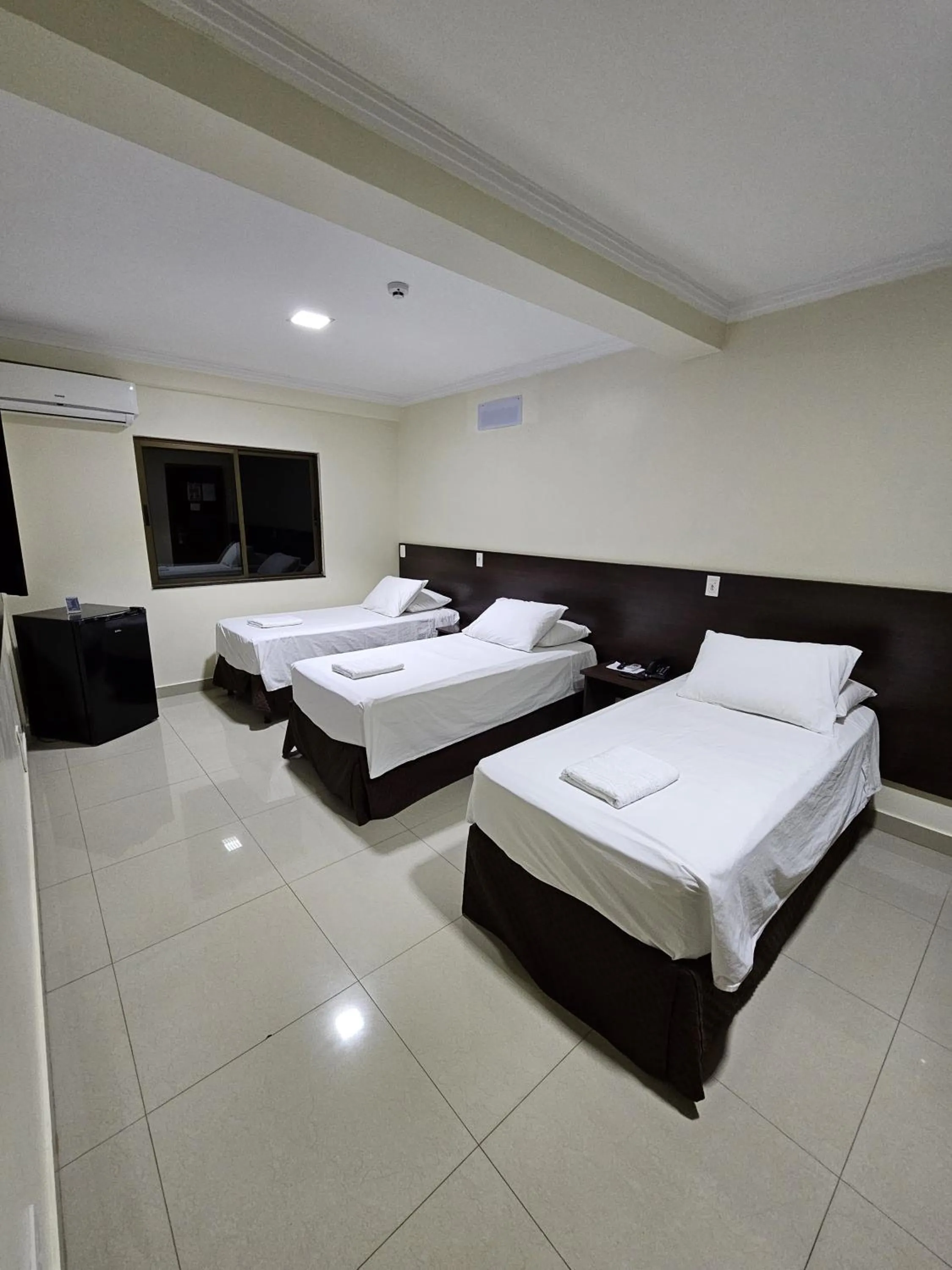 Photo of the whole room, Bed in Master Gold Hotel Express