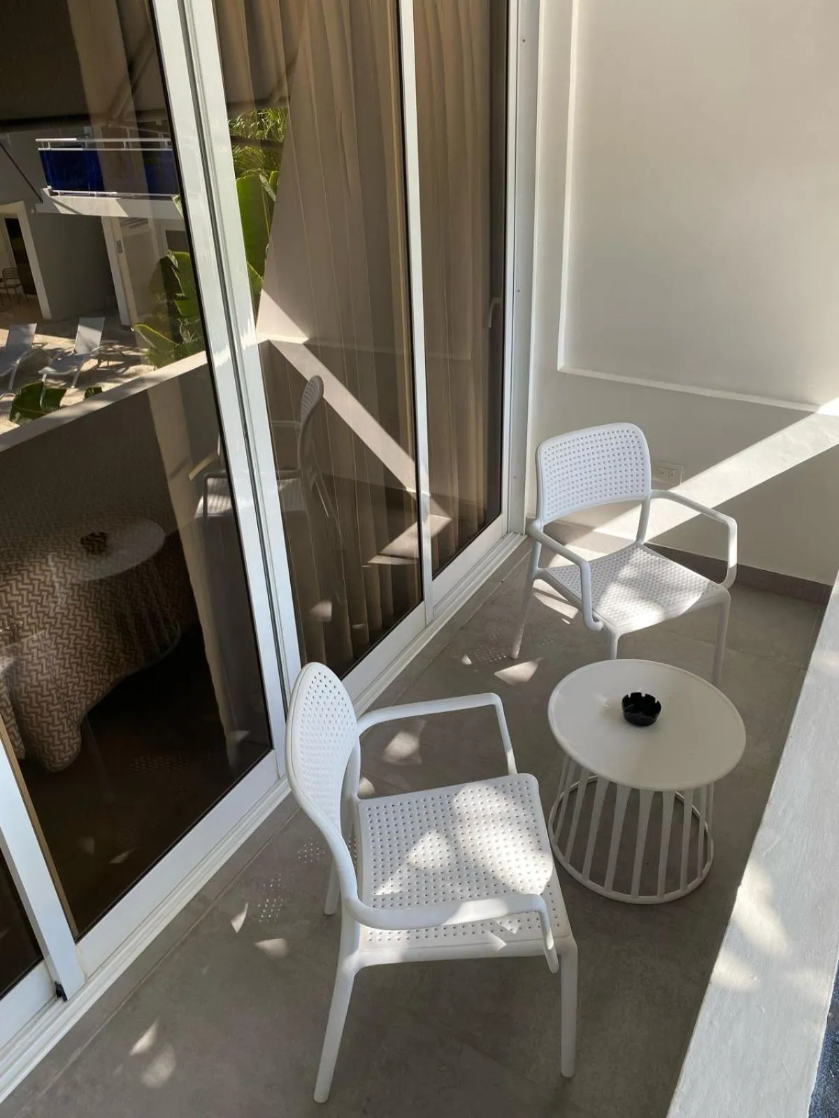 Balcony/Terrace in New Garden Hotel