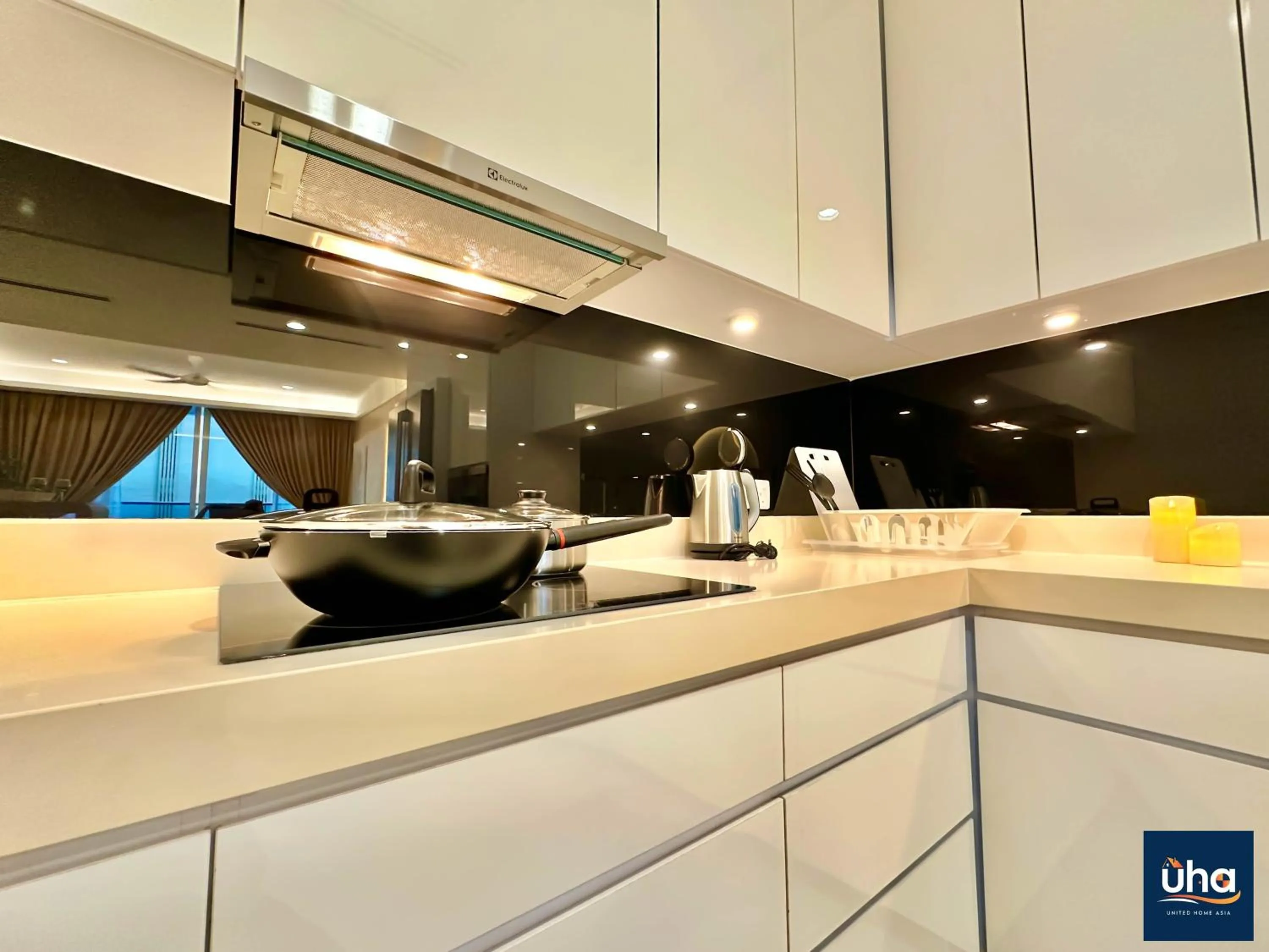 Pine Tree Suites by RR JBcity