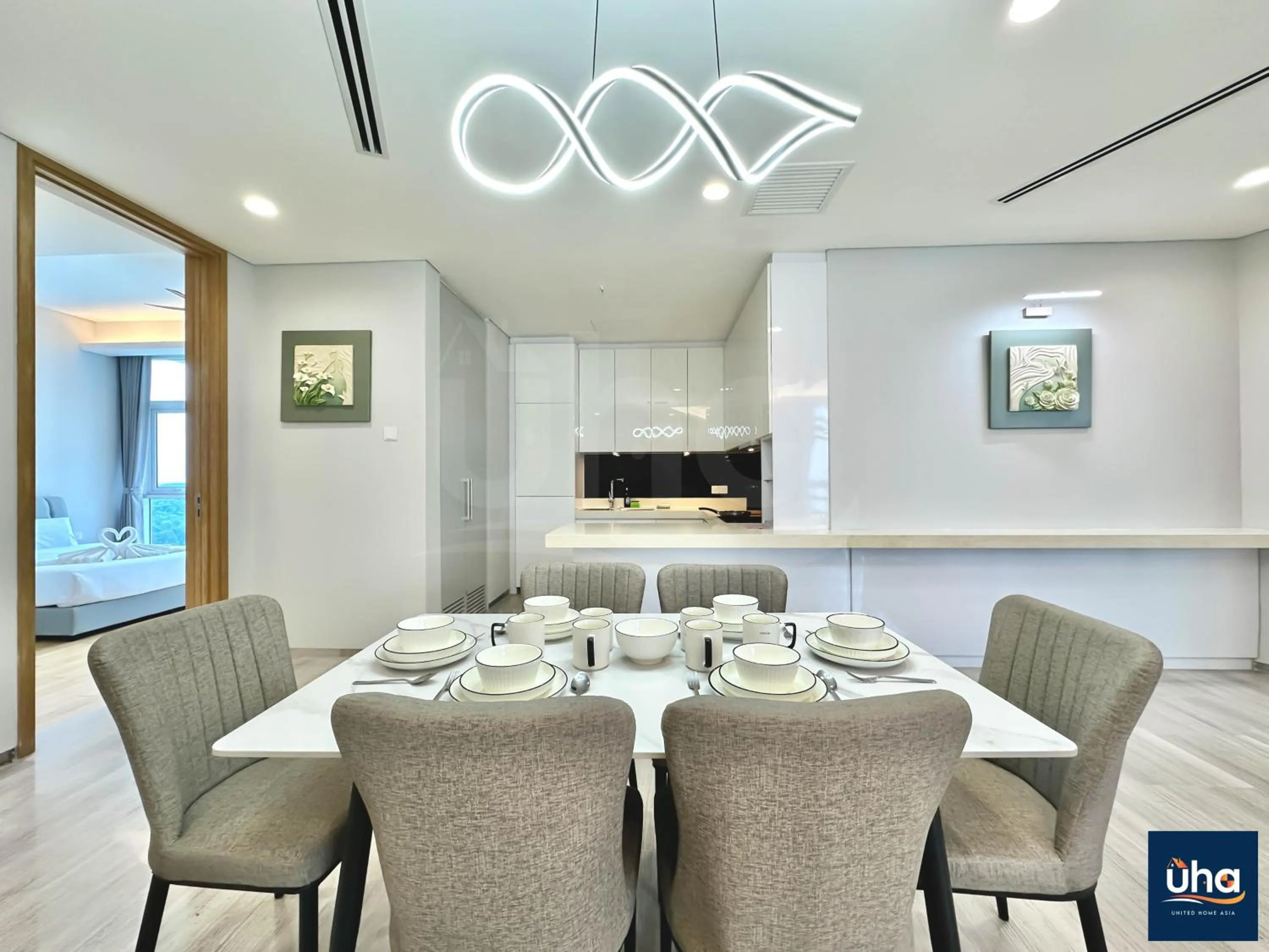 Pine Tree Suites by RR JBcity