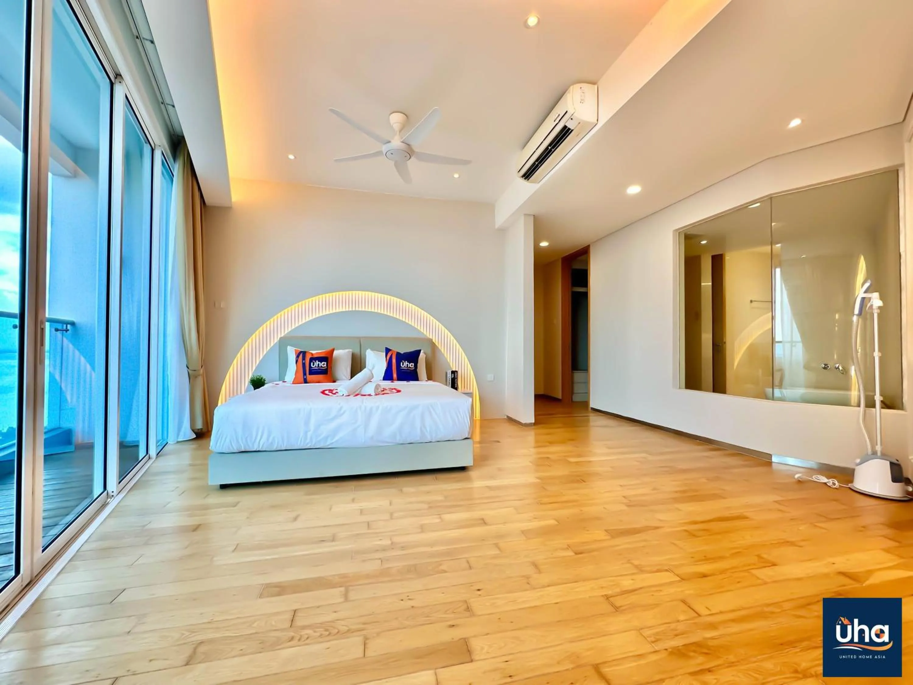 Bed in Pine Tree Suites by RR JBcity