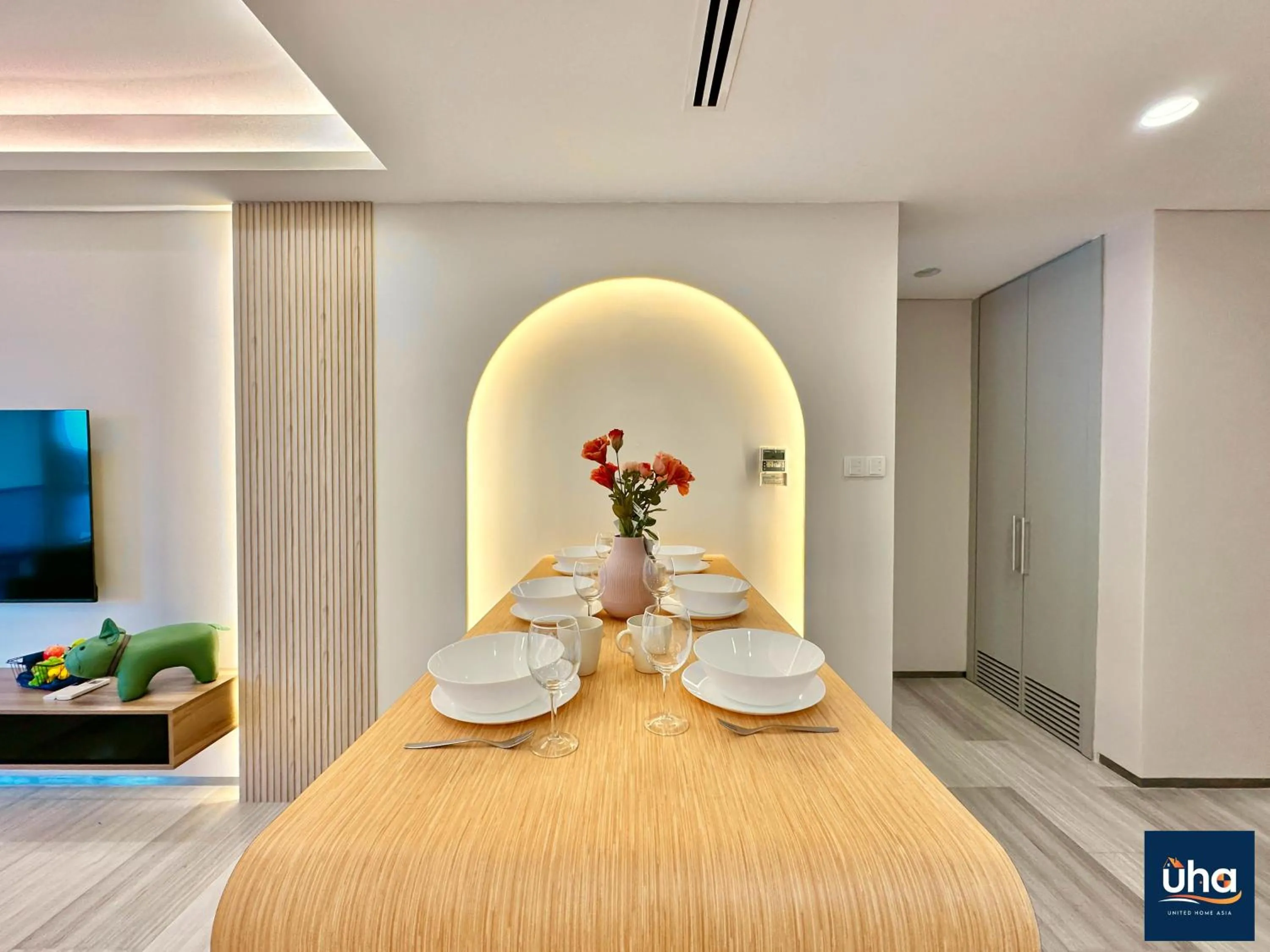 Pine Tree Suites by RR JBcity