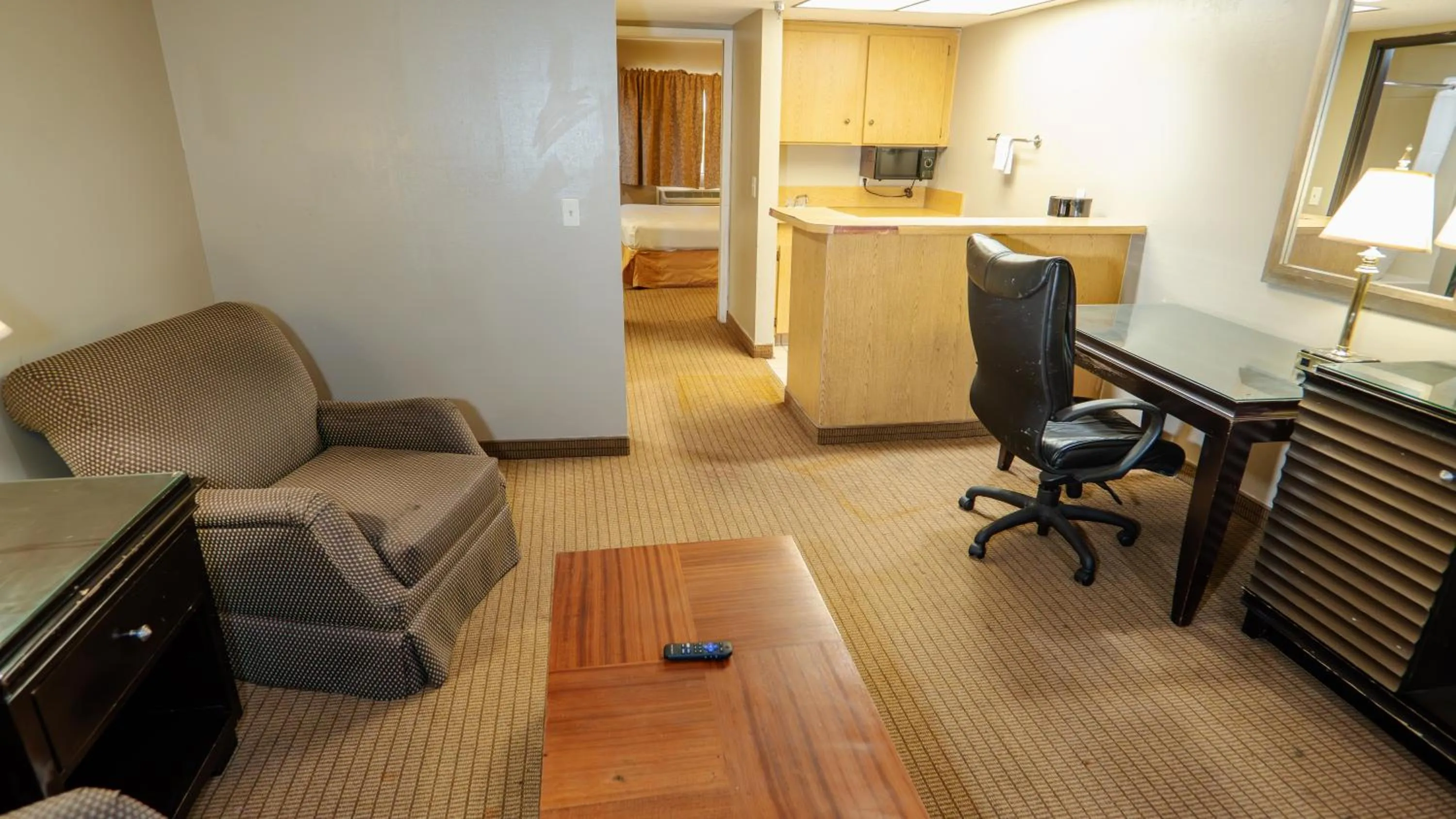 Kitchen or kitchenette in Motel 6 Victorville, CA - Civic Center - Route 66