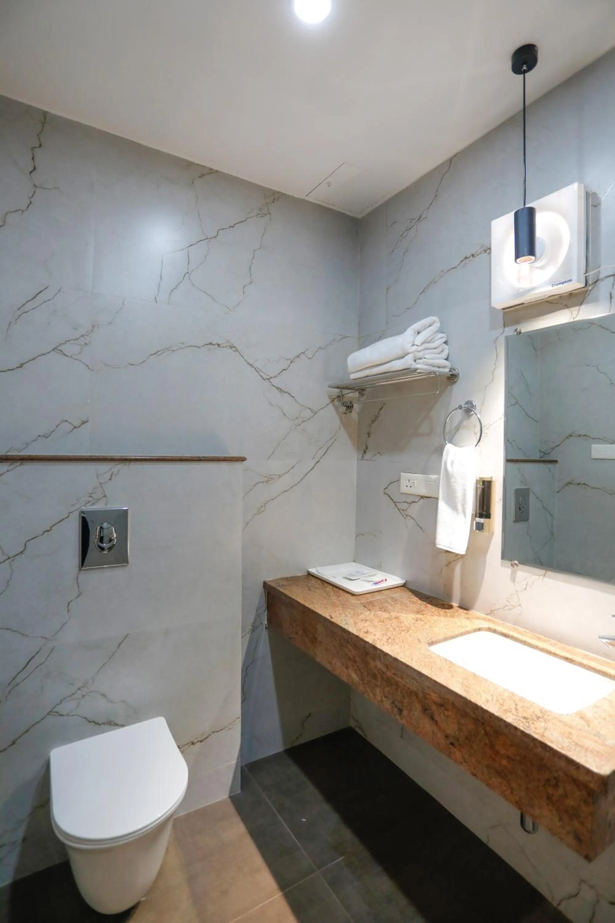 Bathroom in Hotel Dolphin International