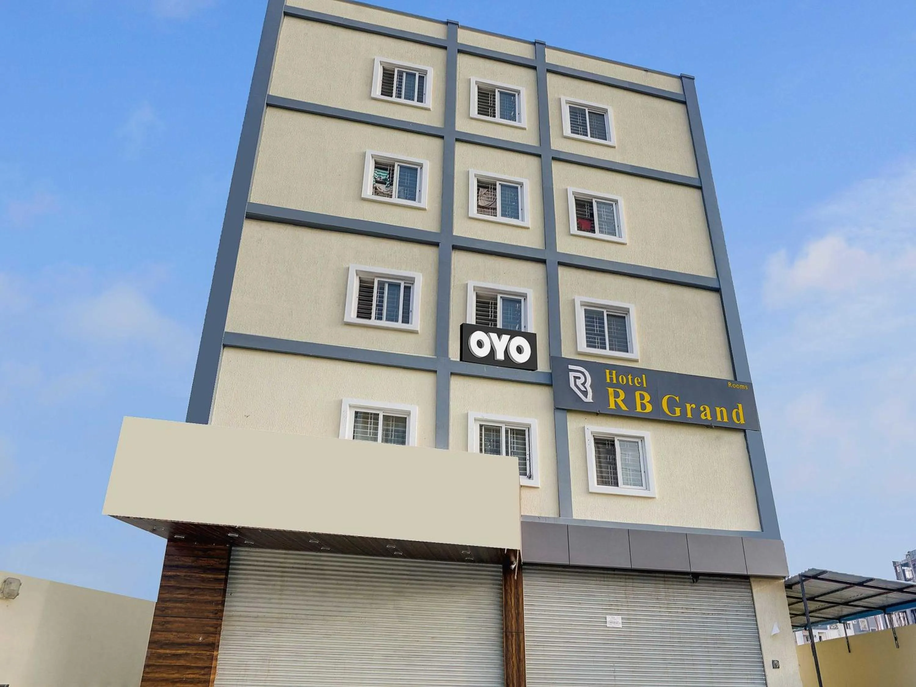 Facade/entrance in Collection O RB GRAND @ KOMPALLY