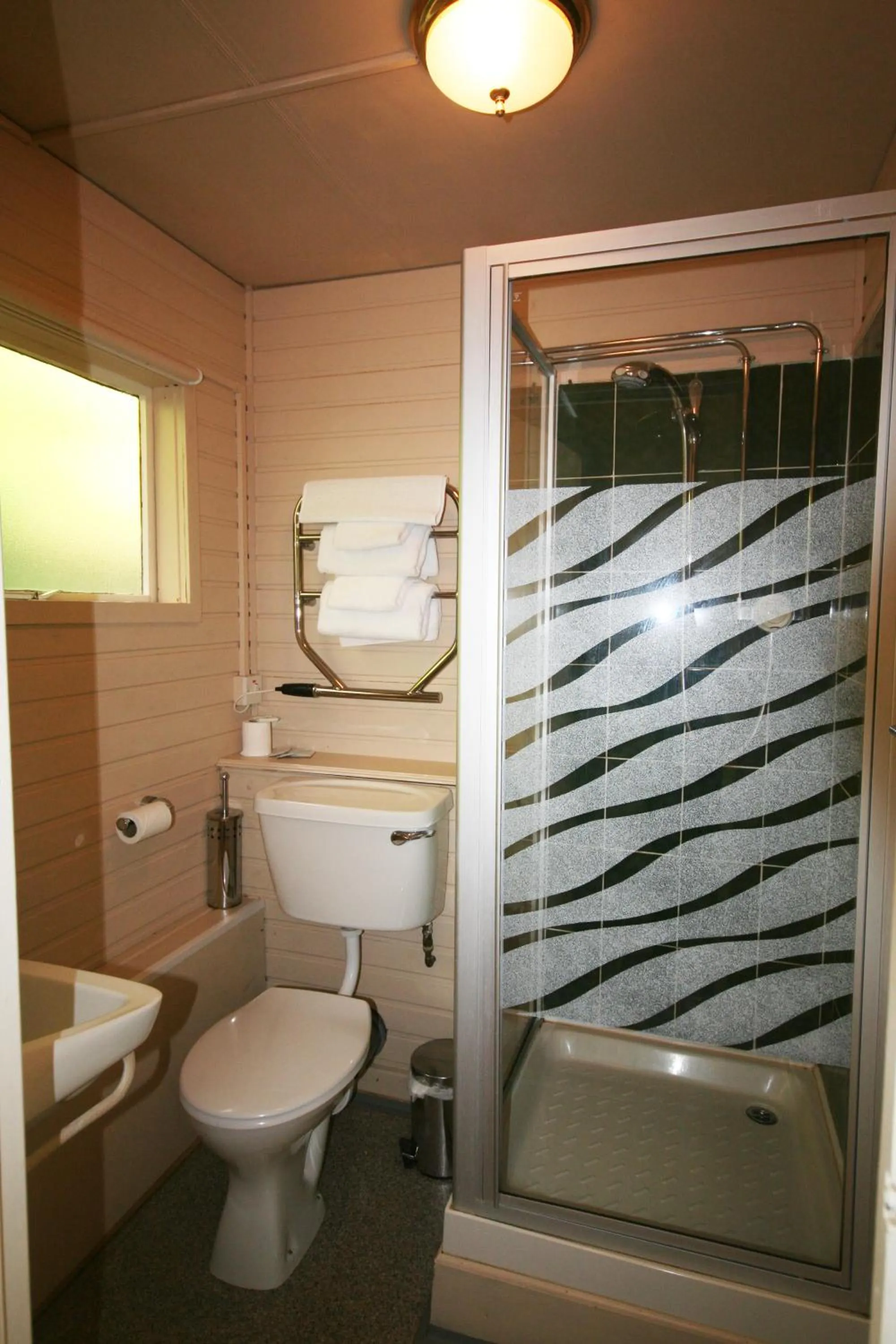 The Arran Lodge & Arran Sleep Huts