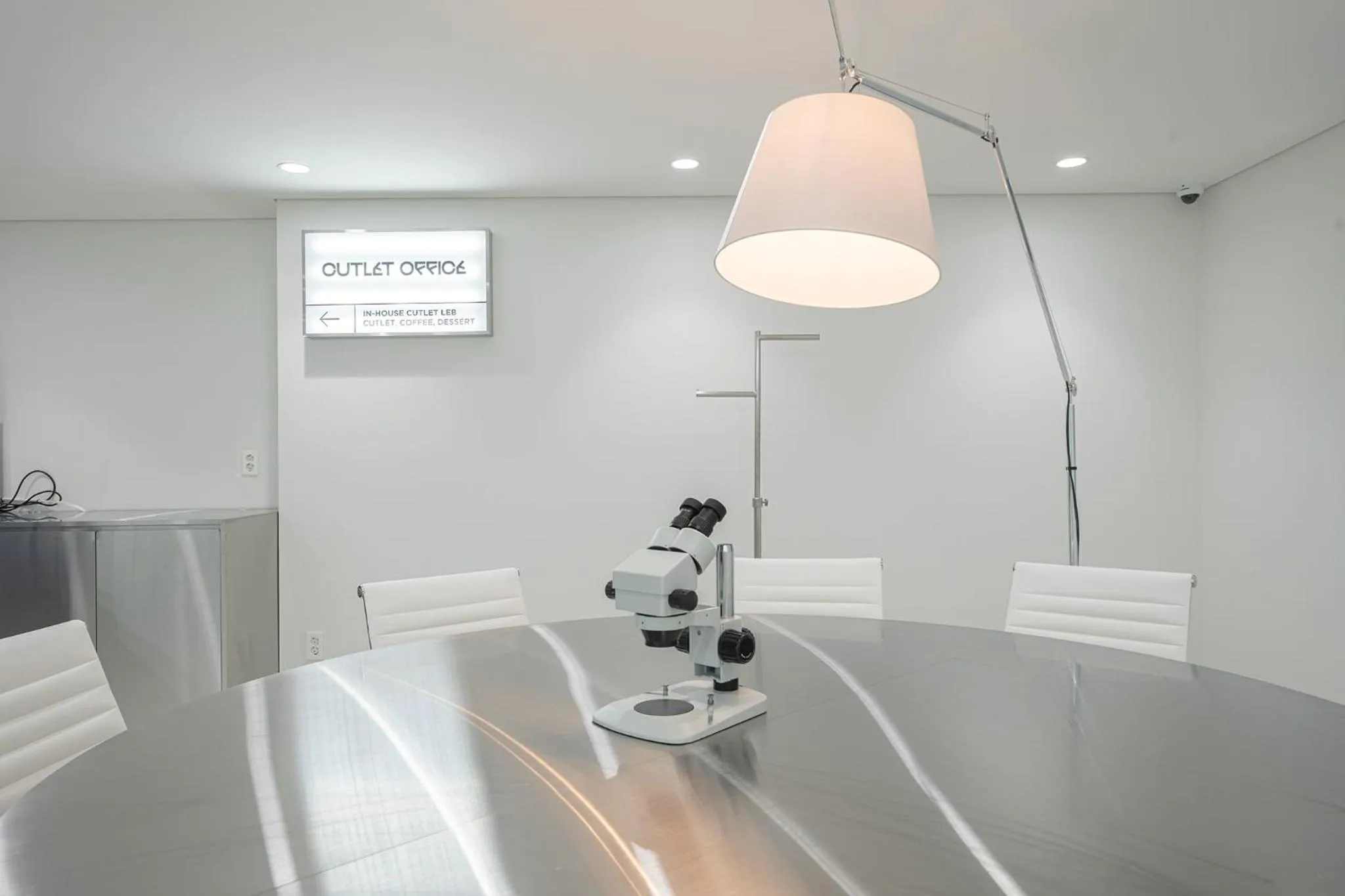 Restaurant/places to eat in Workers Hotel Ansan by Aank