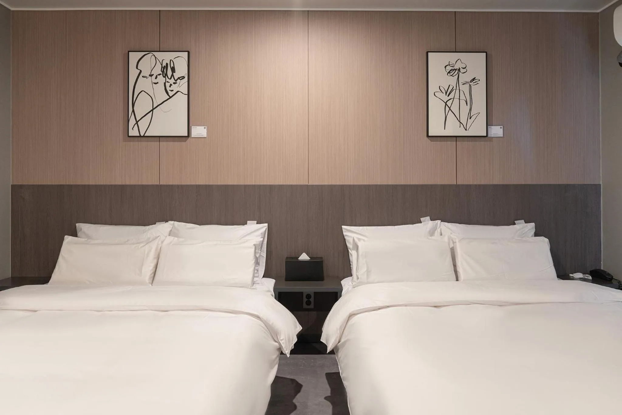 Bed in Workers Hotel Ansan by Aank