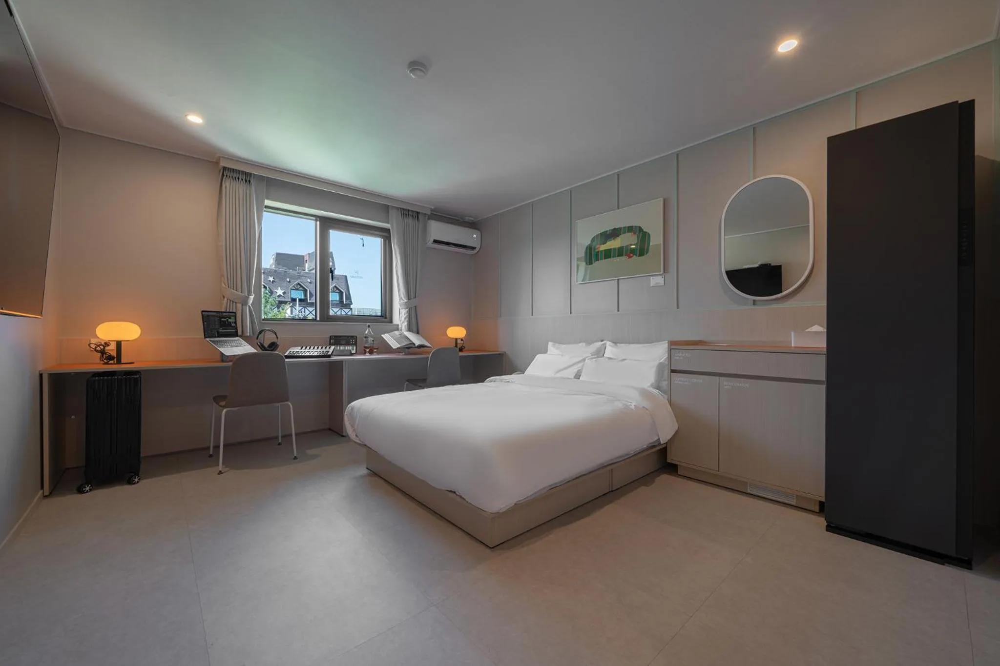 Photo of the whole room, Bed in Workers Hotel Ansan by Aank