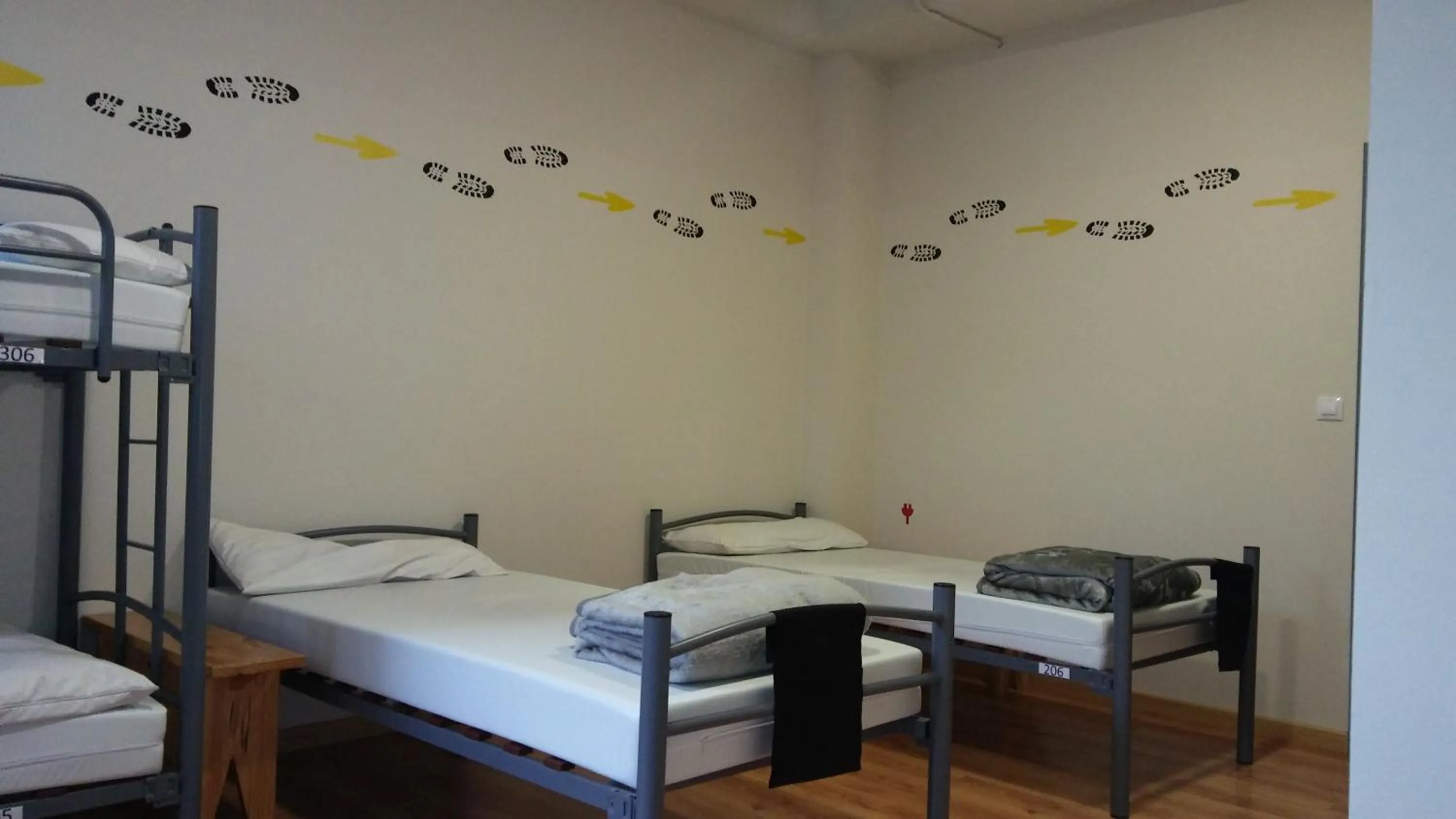 Alma del Camino - Rooms & Albergue