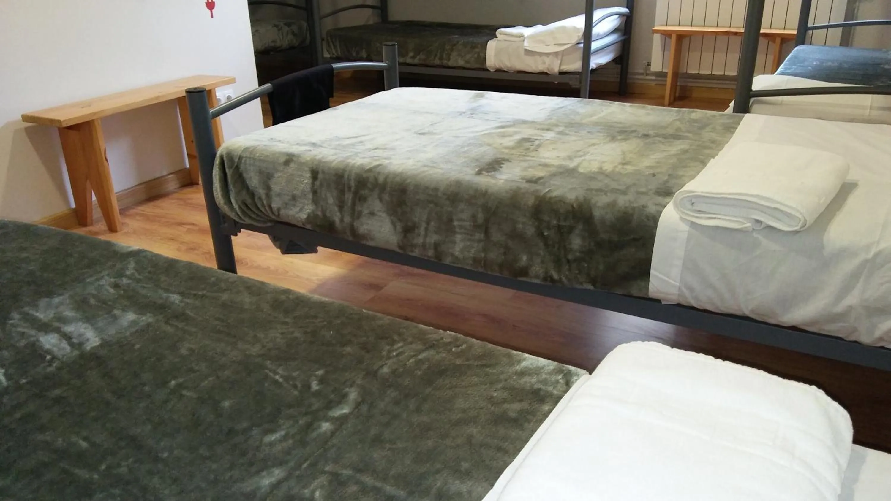 Photo of the whole room in Alma del Camino - Rooms & Albergue