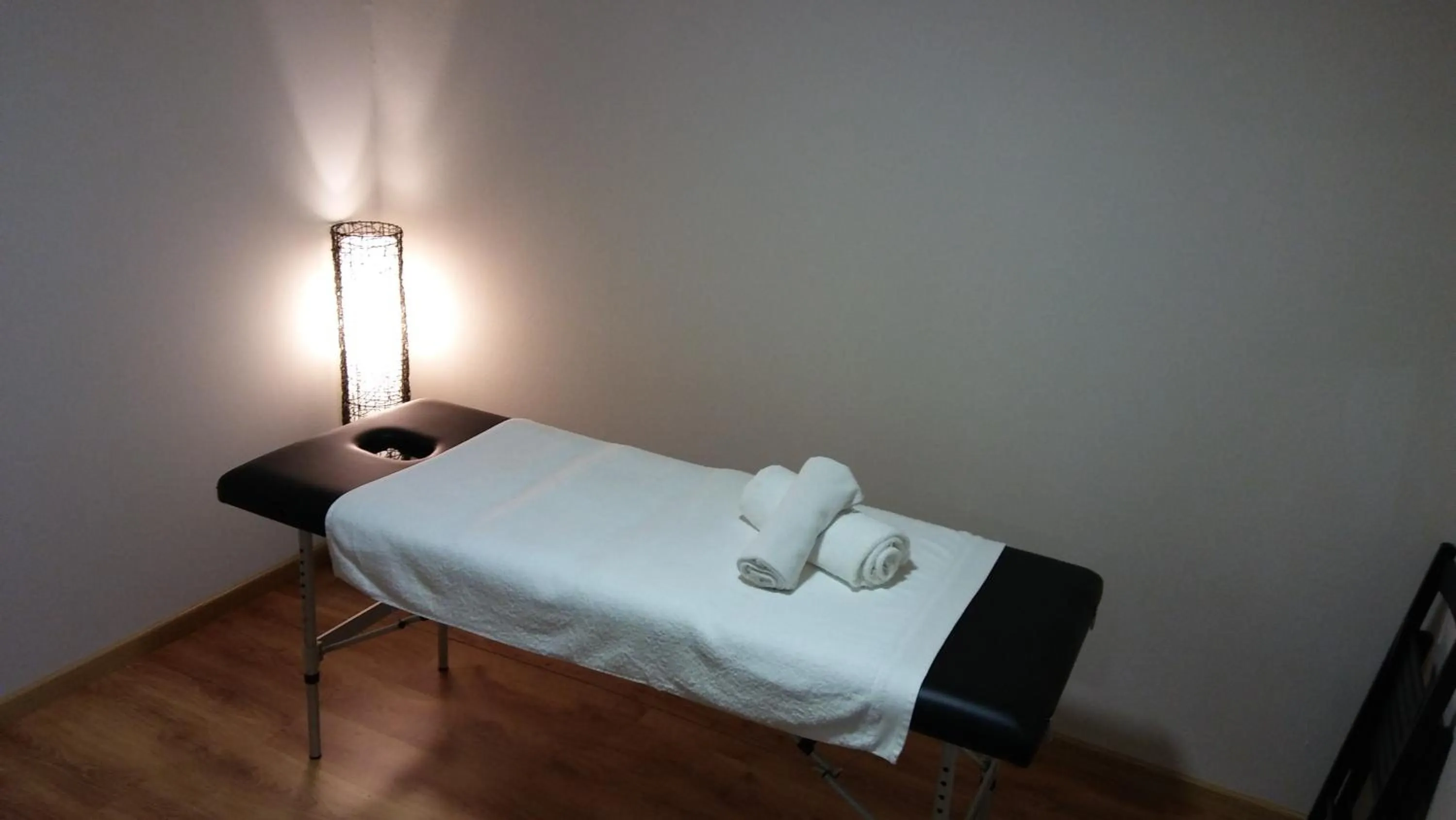Massage in Alma del Camino - Rooms & Albergue