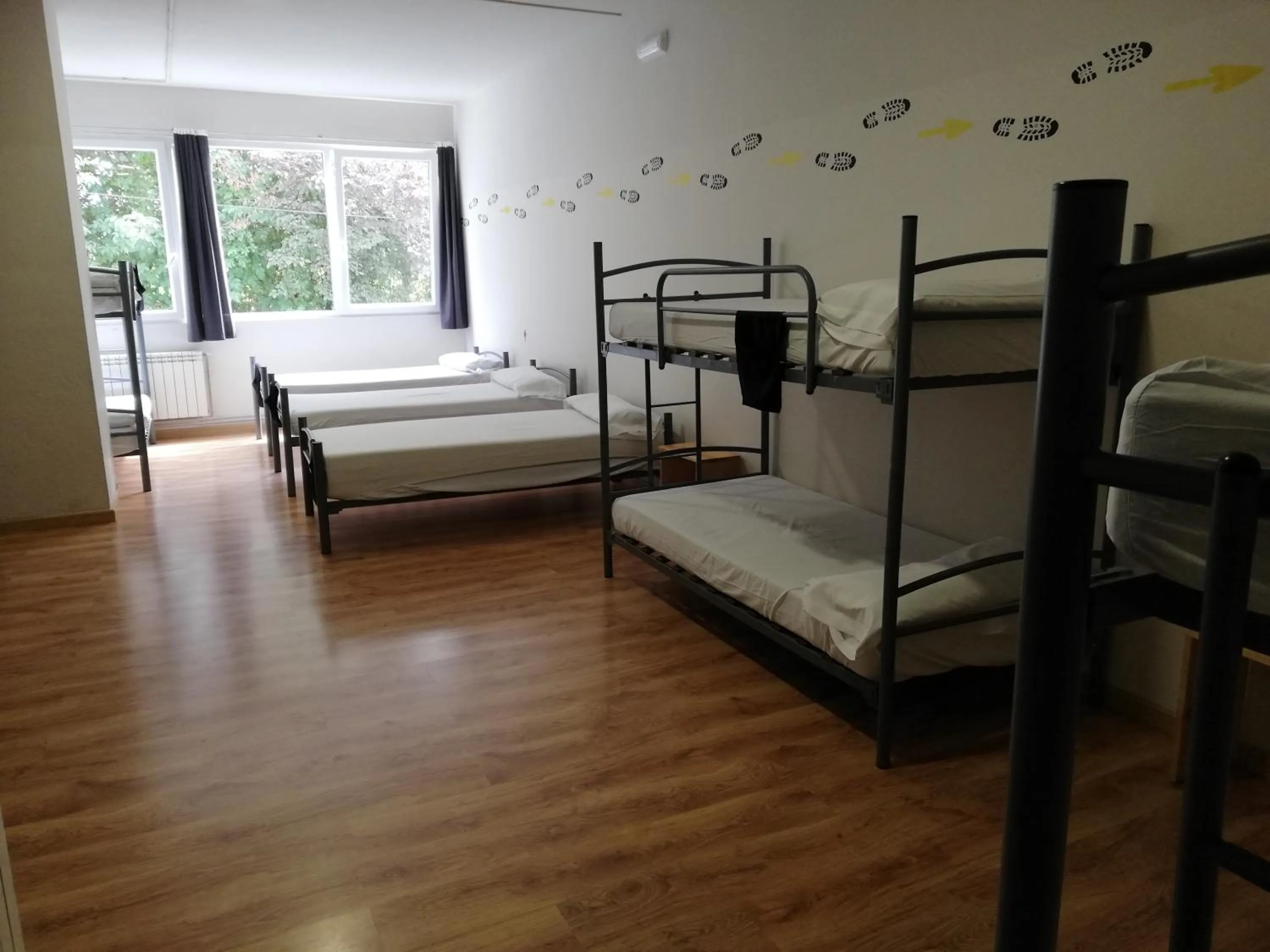 Alma del Camino - Rooms & Albergue