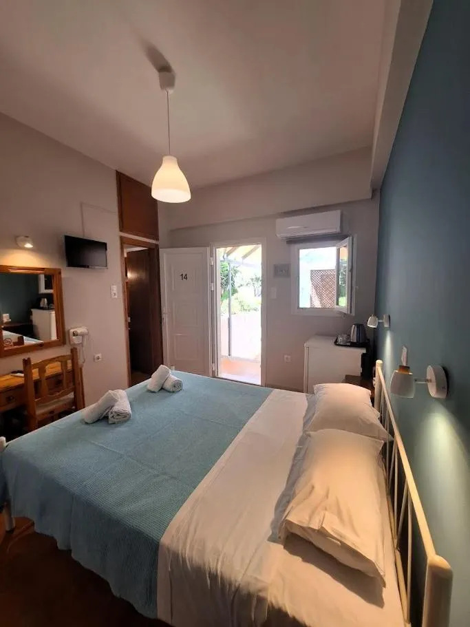 Bed in Perdika Mare Guesthouse