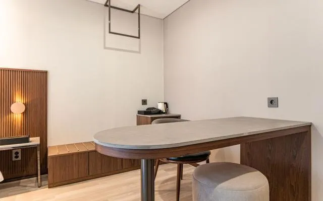 hair dresser in Hound Hotel Gijang Osiria