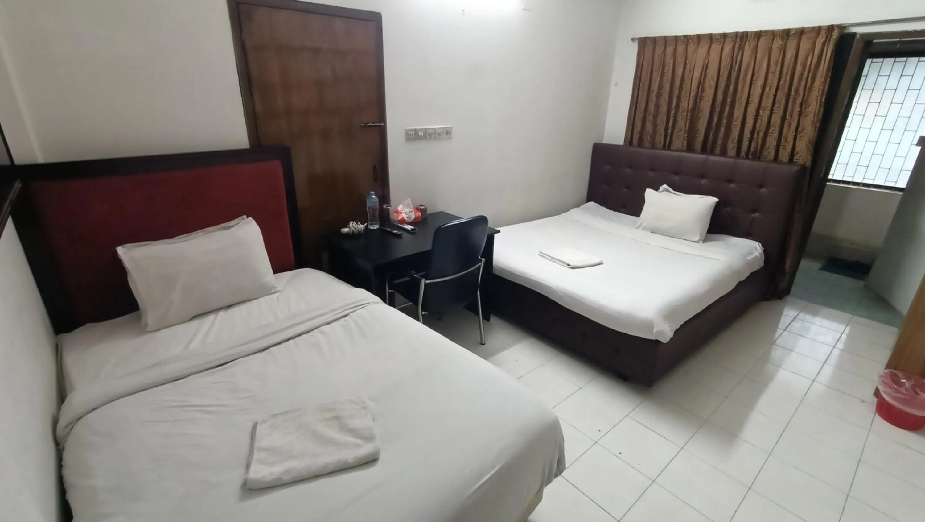 Bed in Hotel Golden Bird