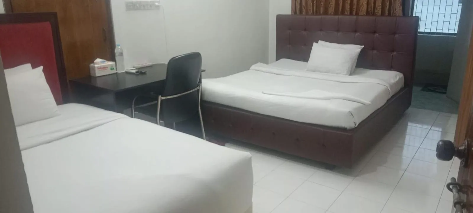 Bed in Hotel Golden Bird