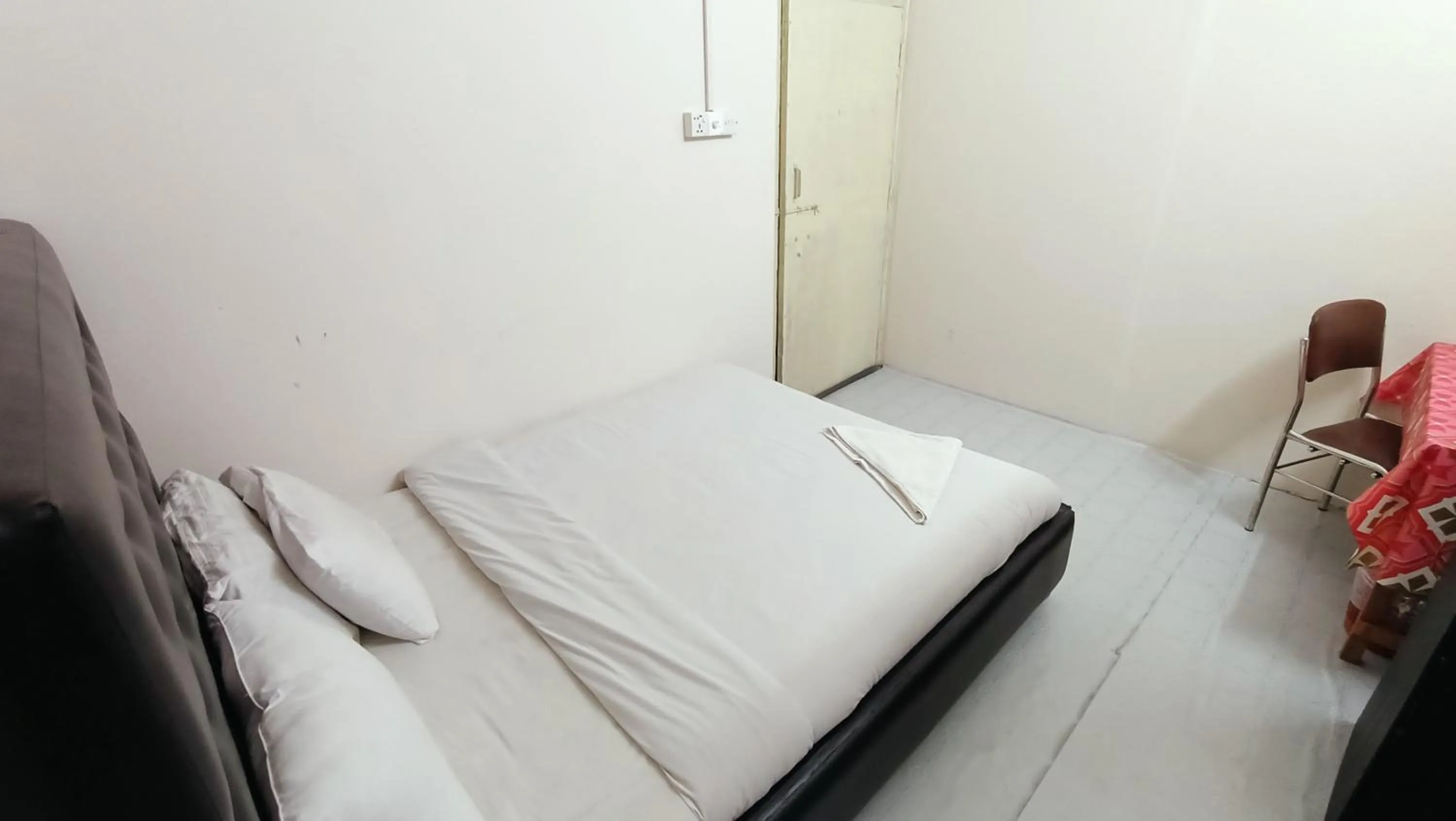 Bed in Hotel Golden Bird