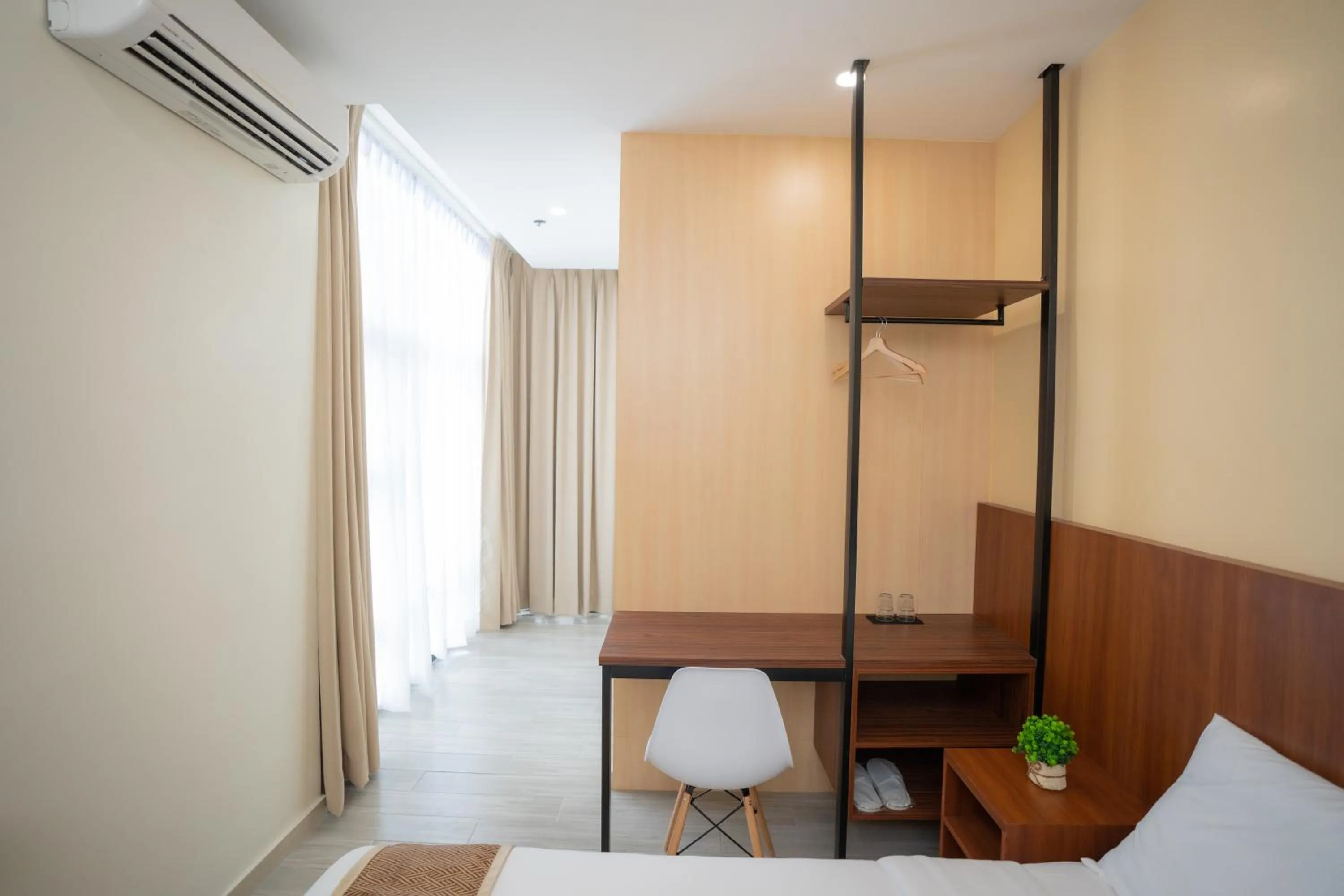 Bed in Sundaze Dormitel