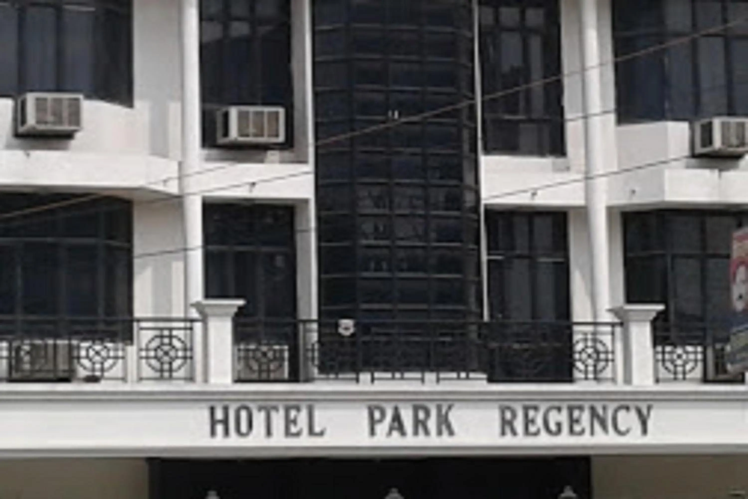 Property building in Hotel Park Regency