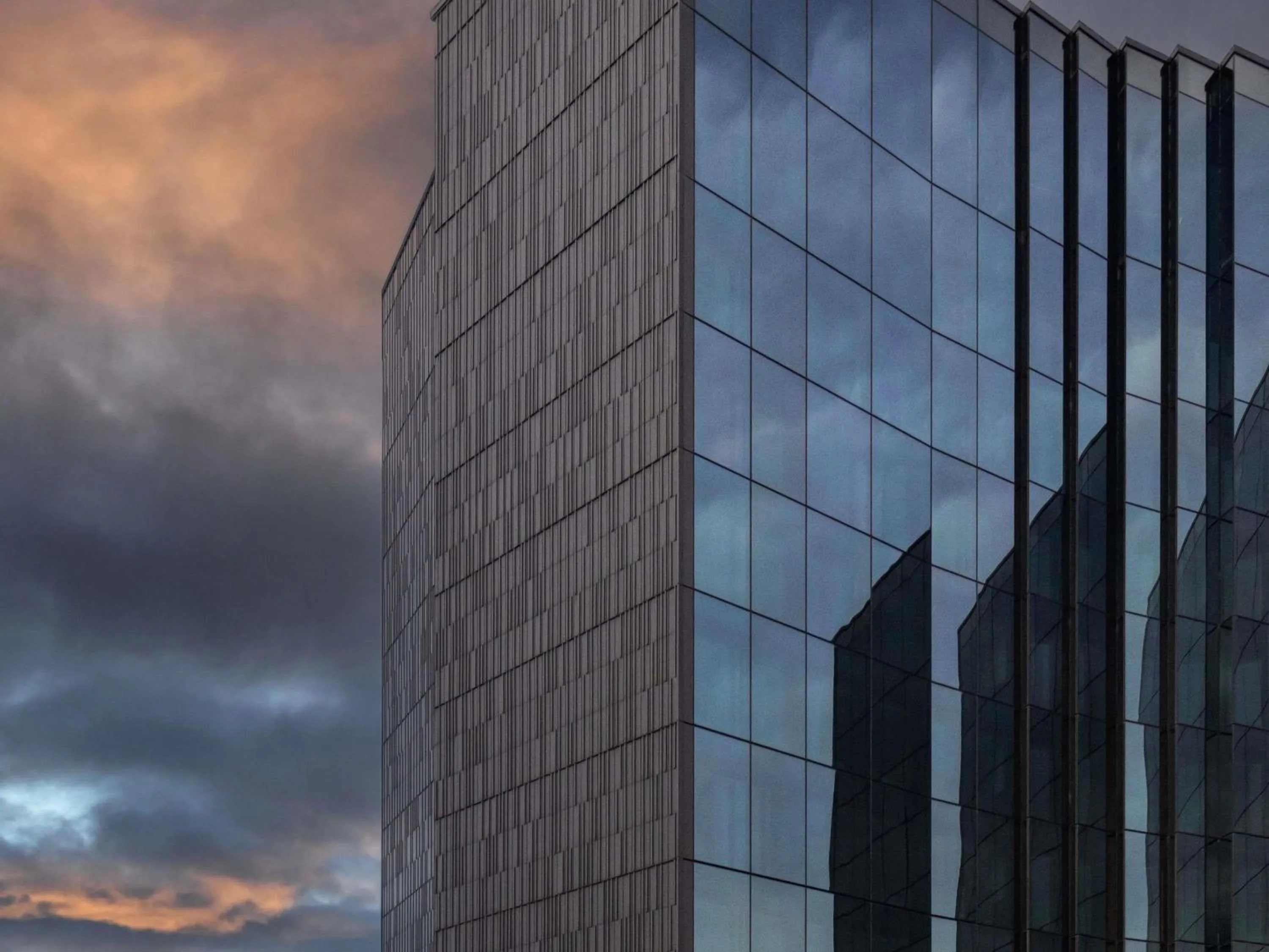 Property building in Pullman Auckland Airport