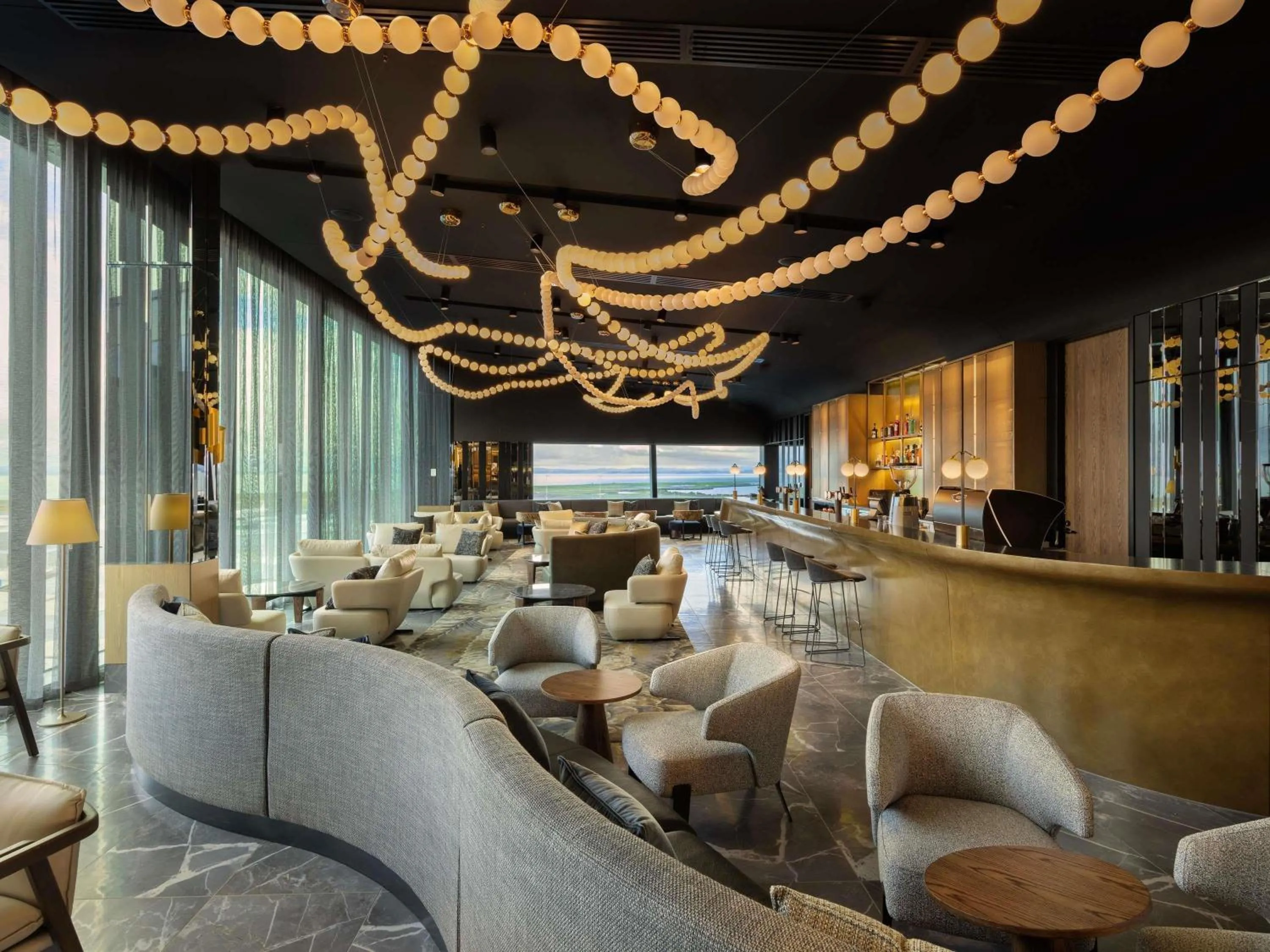 Property building in Pullman Auckland Airport