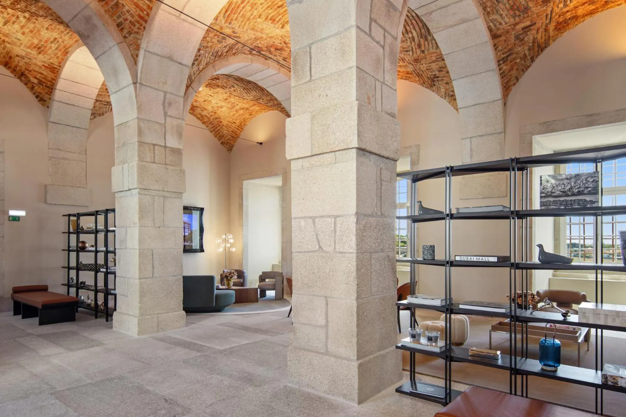 Communal lounge/ TV room in The Lince Santa Clara