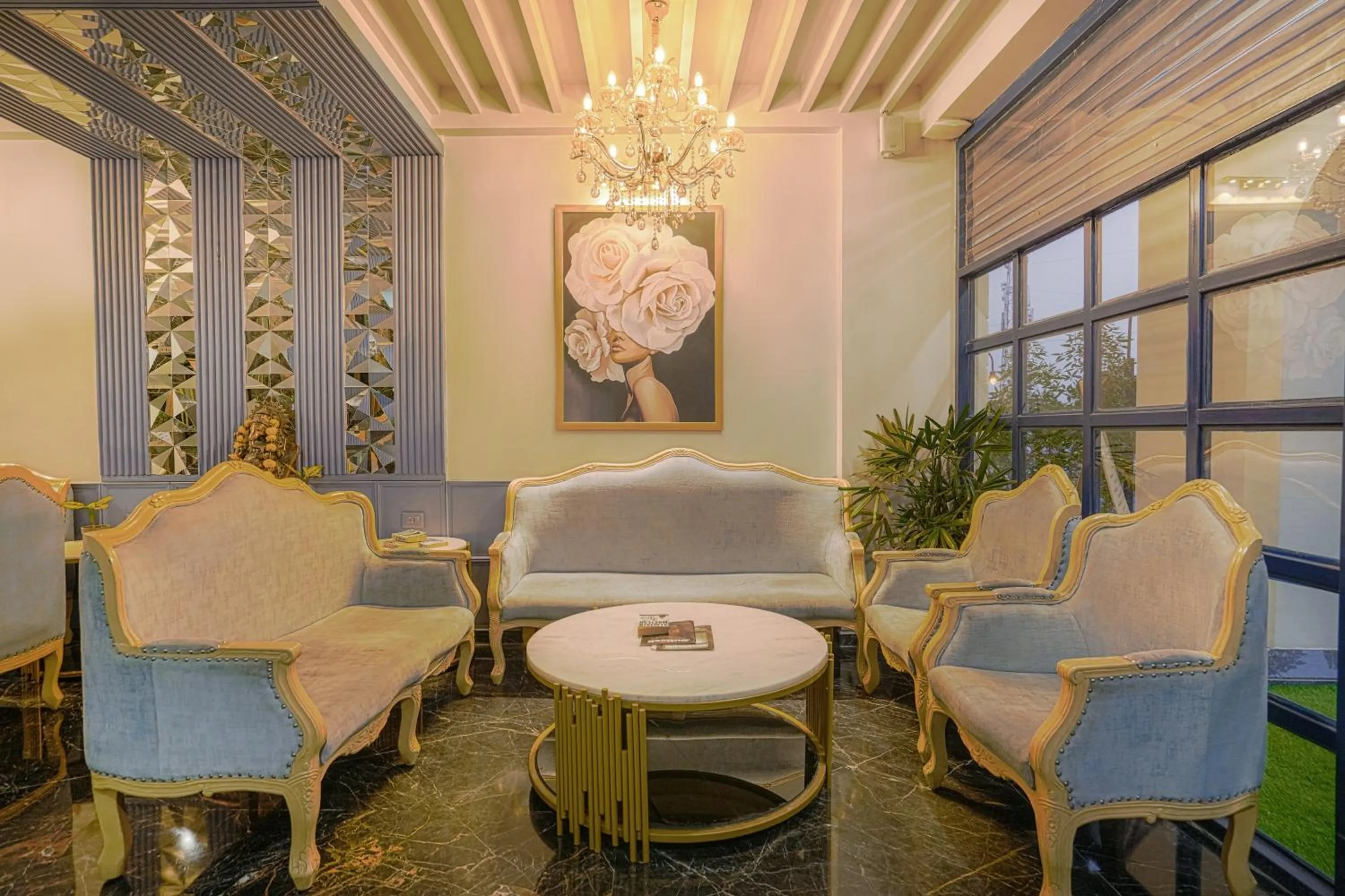 Seating area in The Belmonte House By Levelup