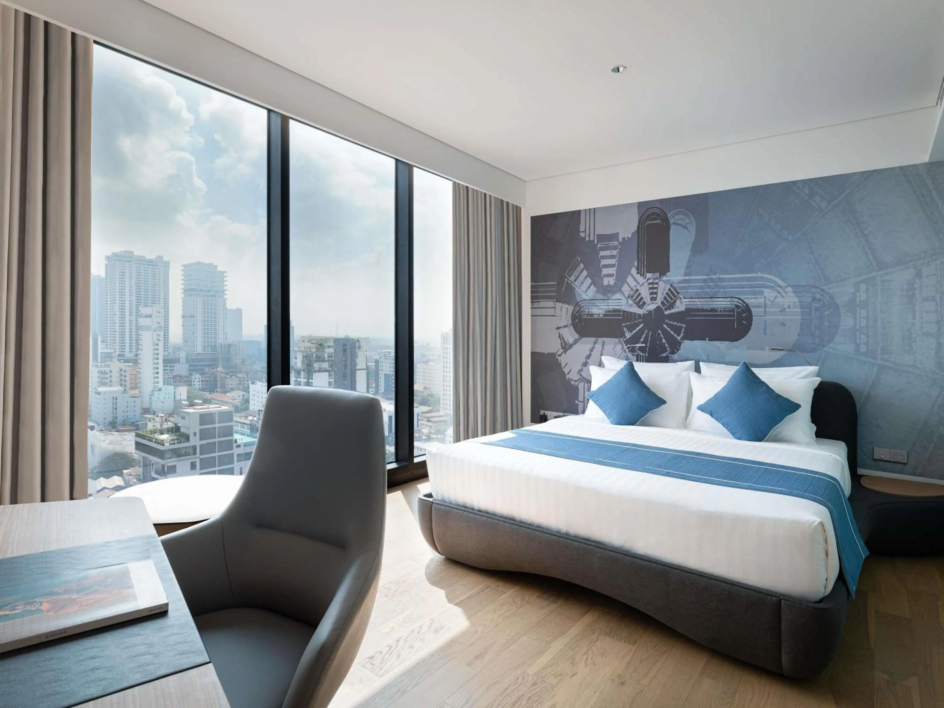 Bedroom, Bed in Novotel Phnom Penh BKK 1