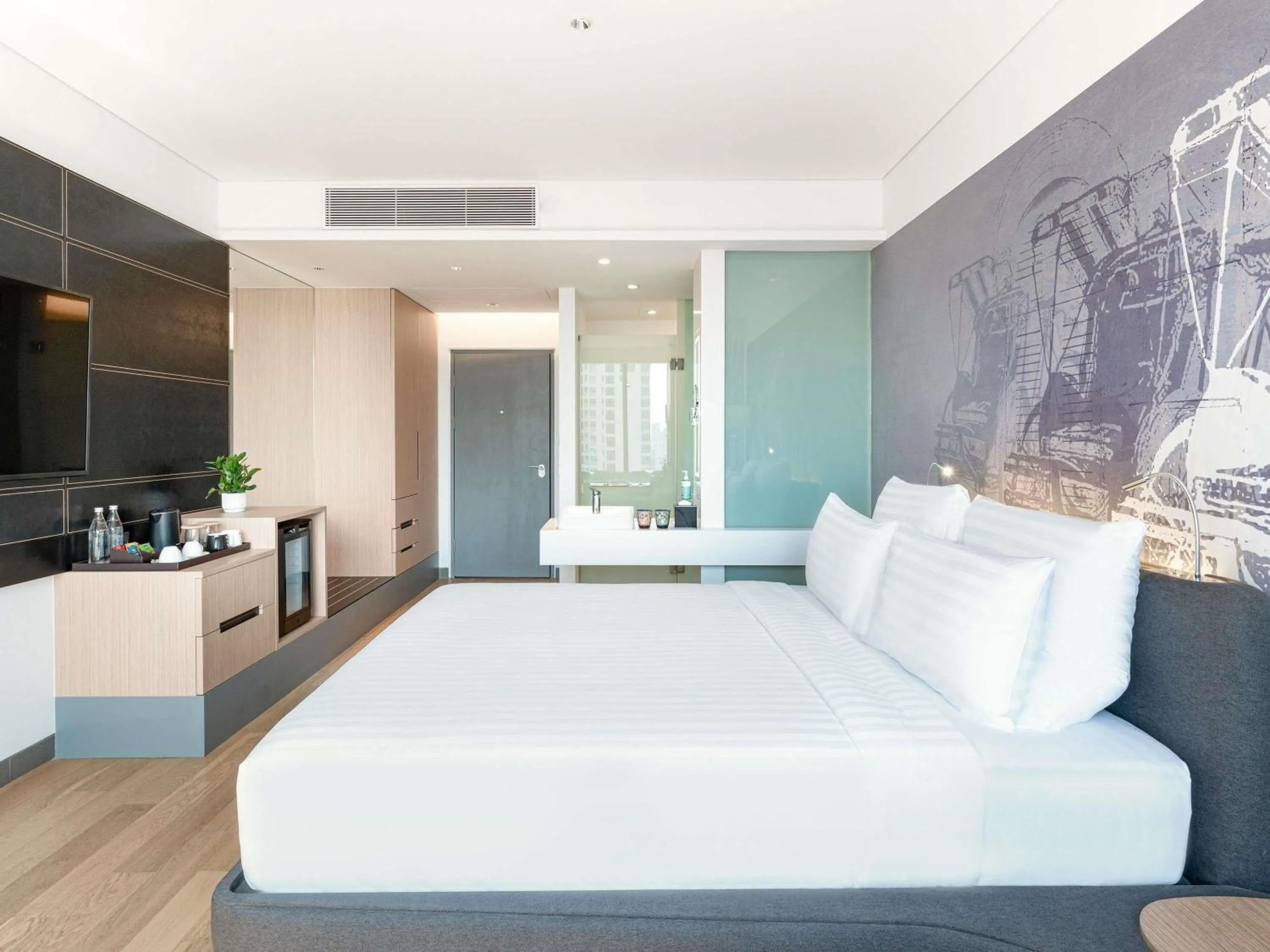 Bedroom, Bed in Novotel Phnom Penh BKK 1