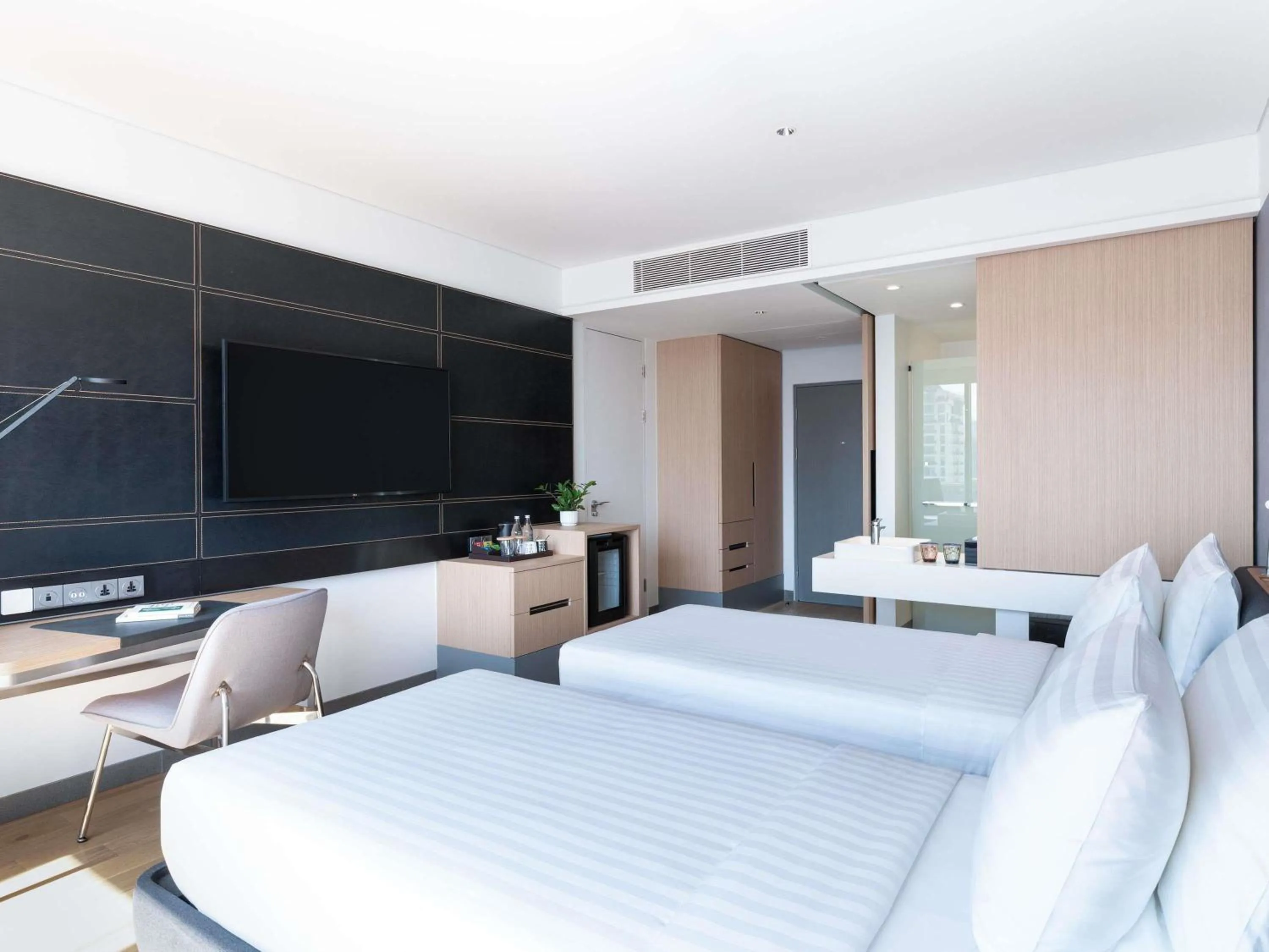 Bedroom, Bed in Novotel Phnom Penh BKK 1