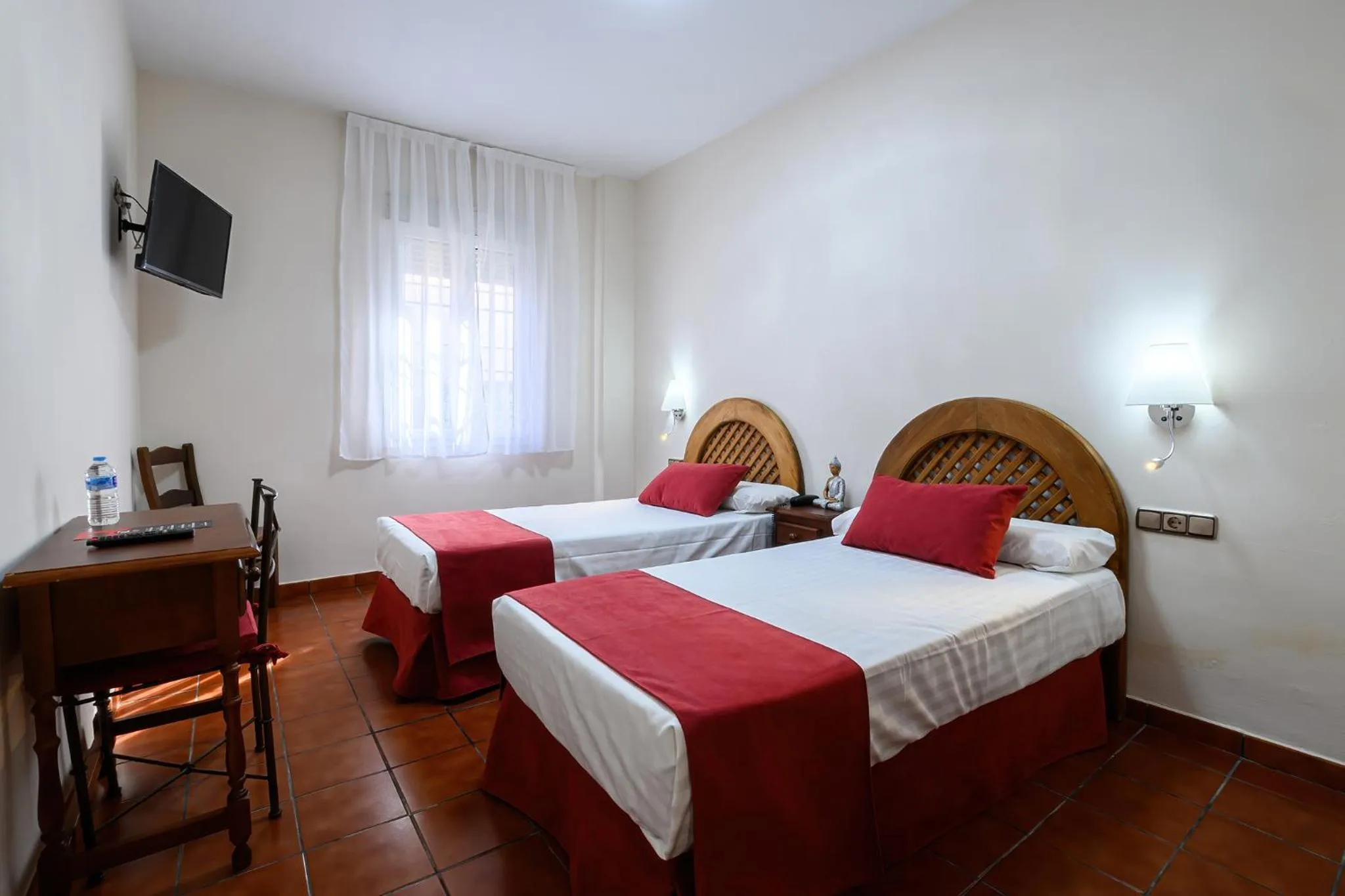 Bed in Hotel H28 Camas