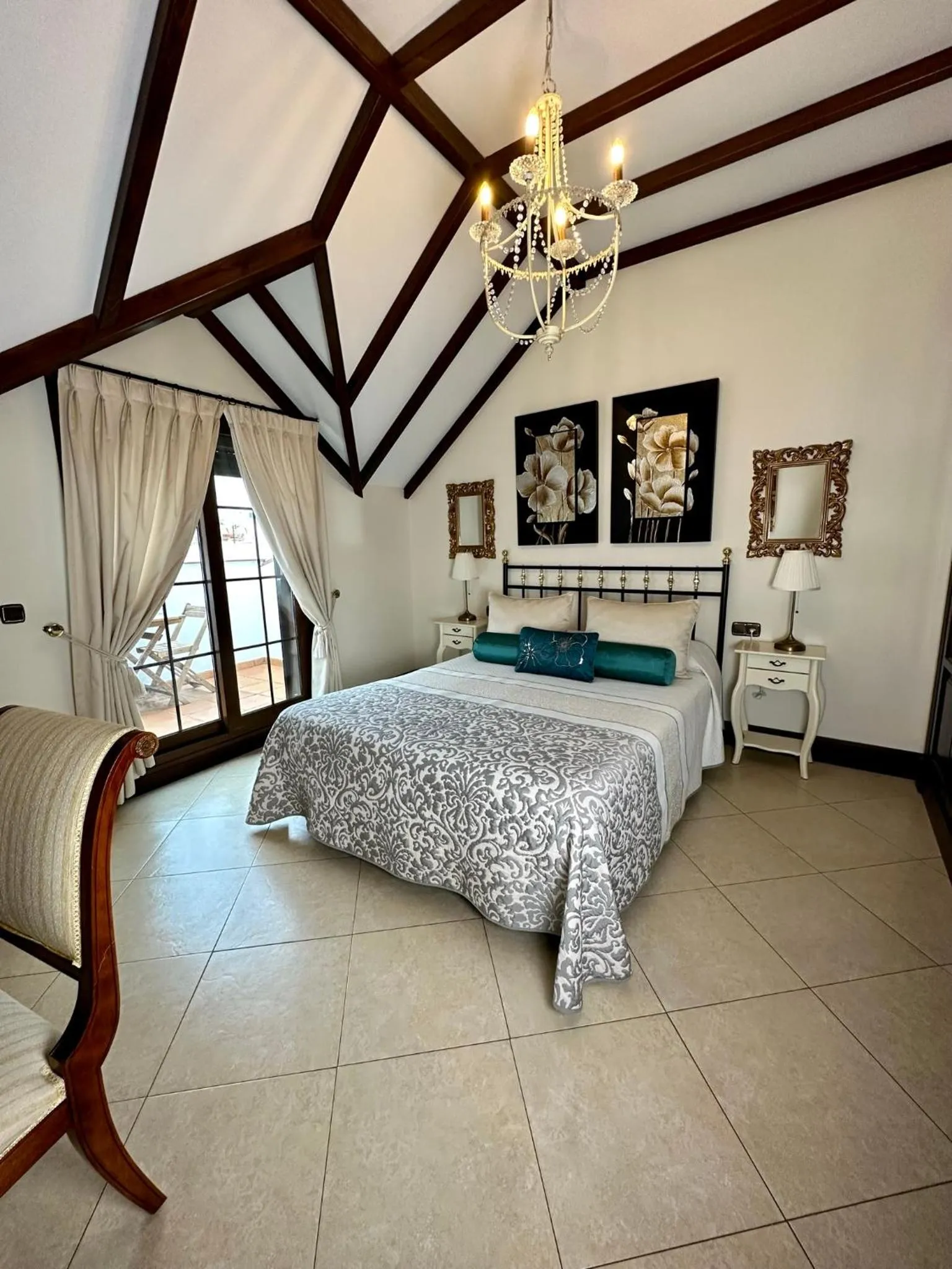 Balcony/Terrace, Bed in Hotel Boutique Casa Veracruz