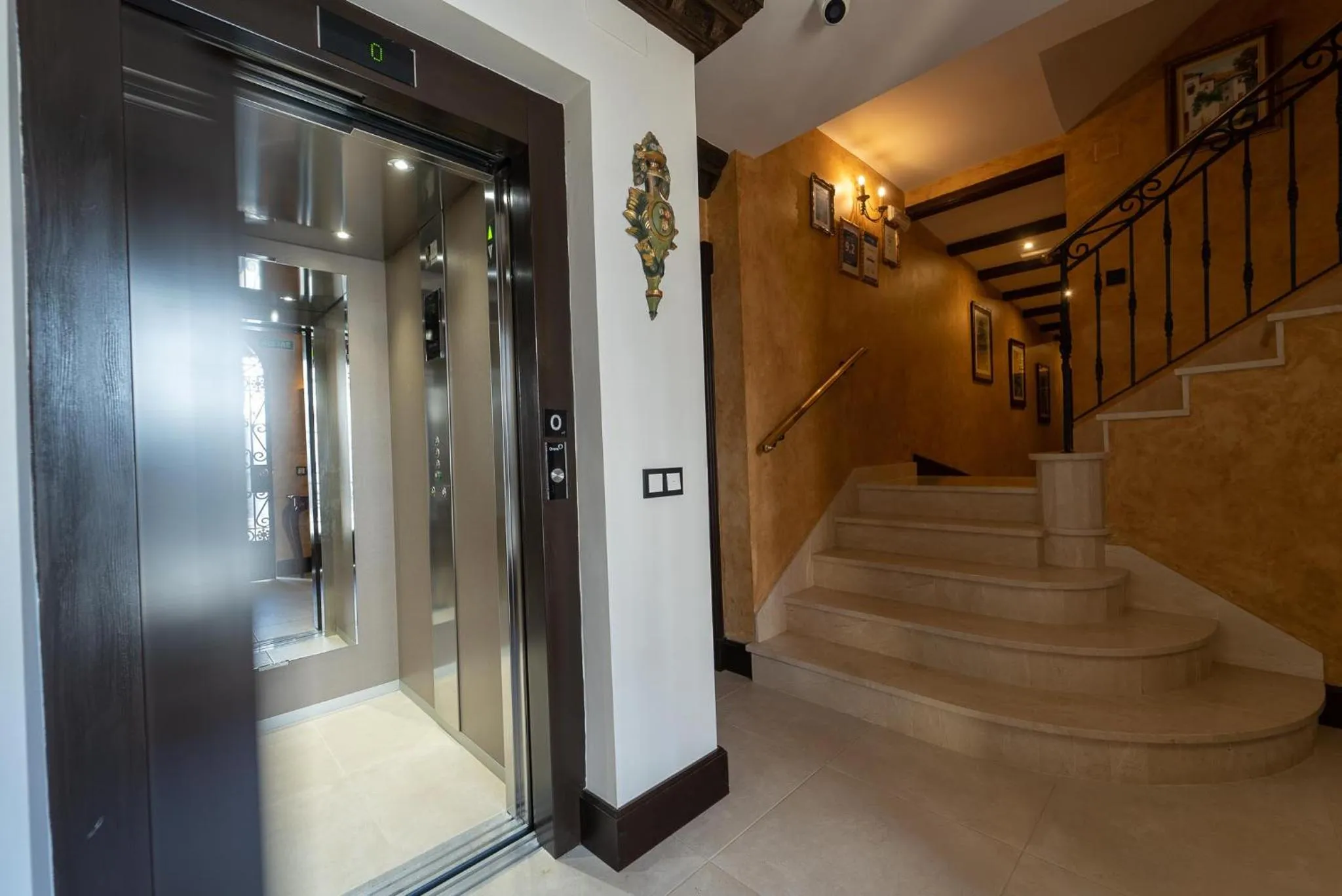 elevator in Hotel Boutique Casa Veracruz