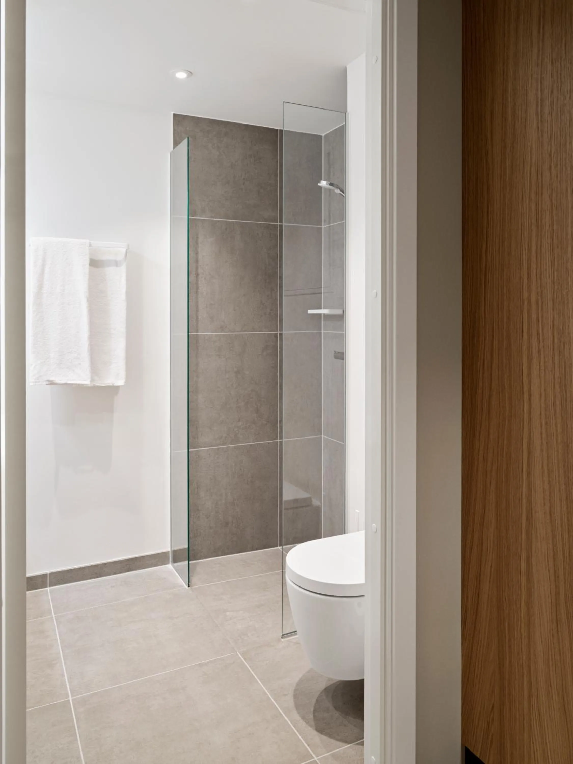 Bathroom in Aura Apartment Hotel