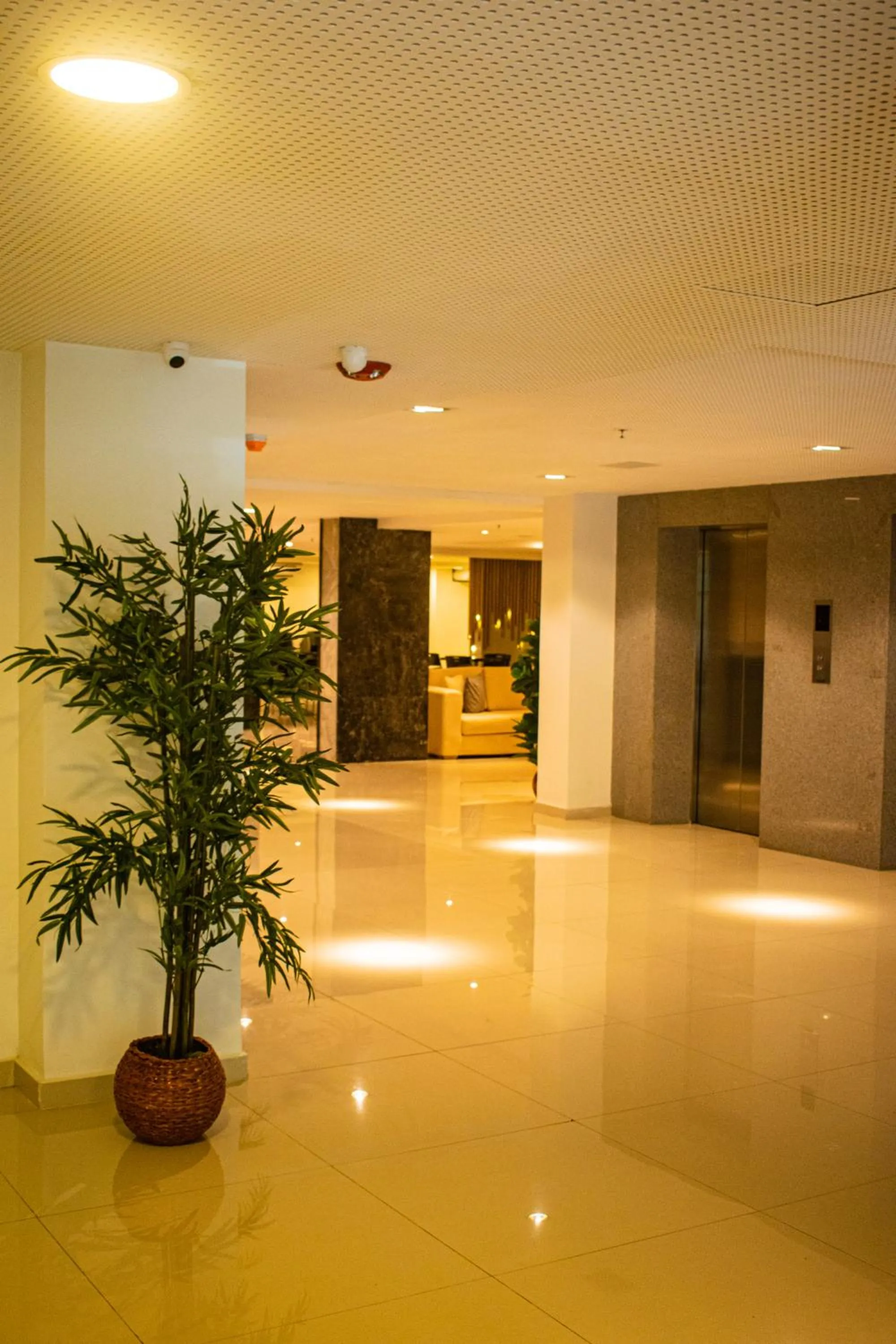 Lobby or reception in HOTEL MANZUR